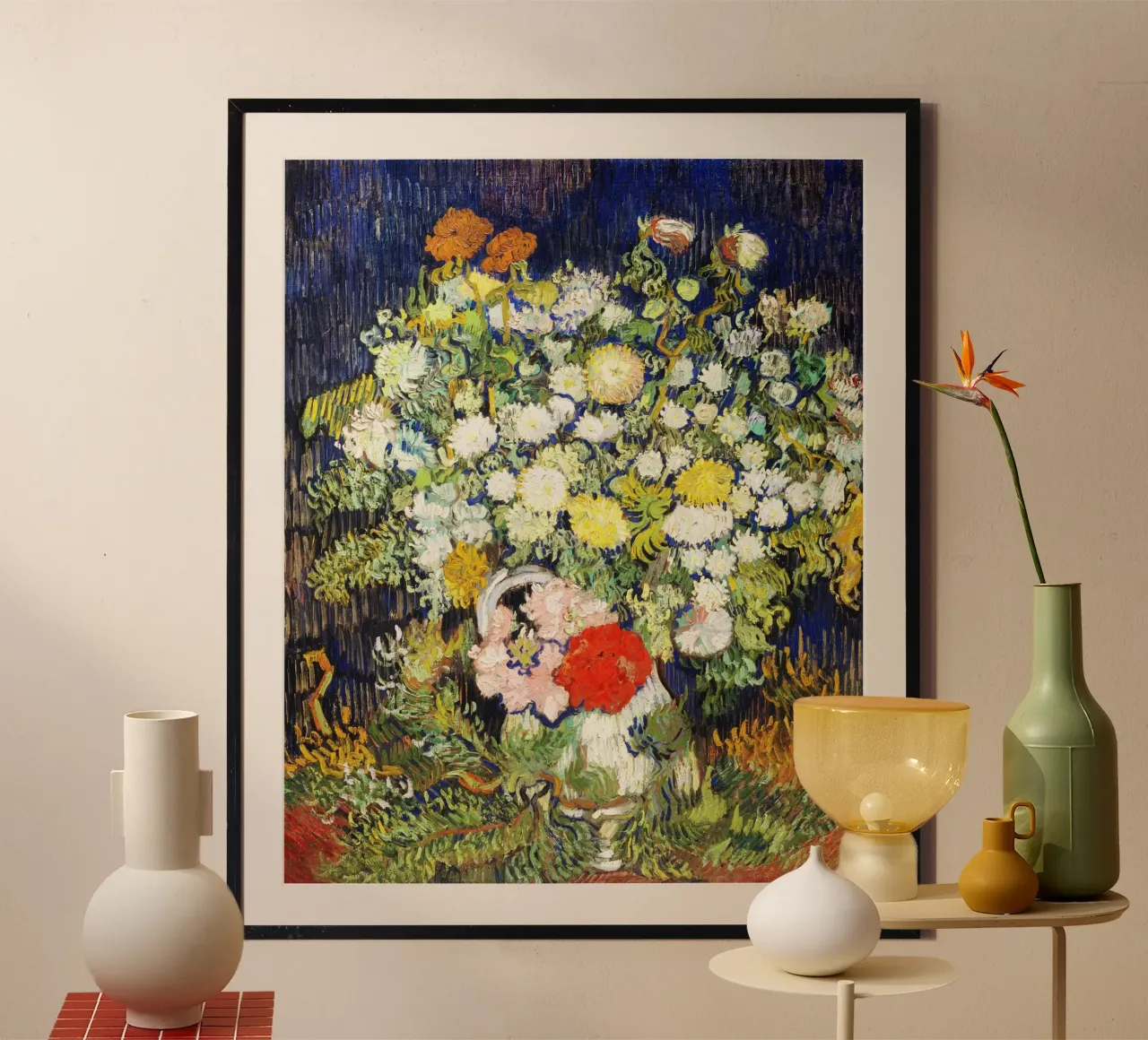 Vincent van Gogh - Bouquet di fiori in un vaso poster con telaio in legno da Venus Art