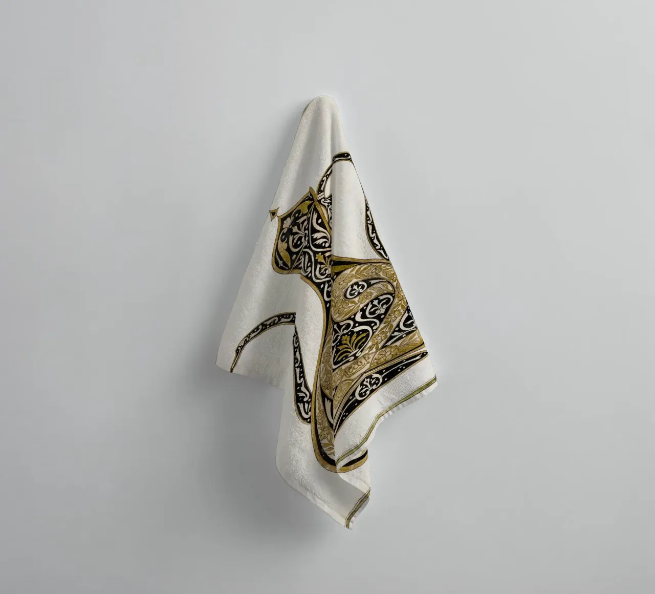 Calligraphic Design of a Ewer asciugamano da bagno da vintageshop