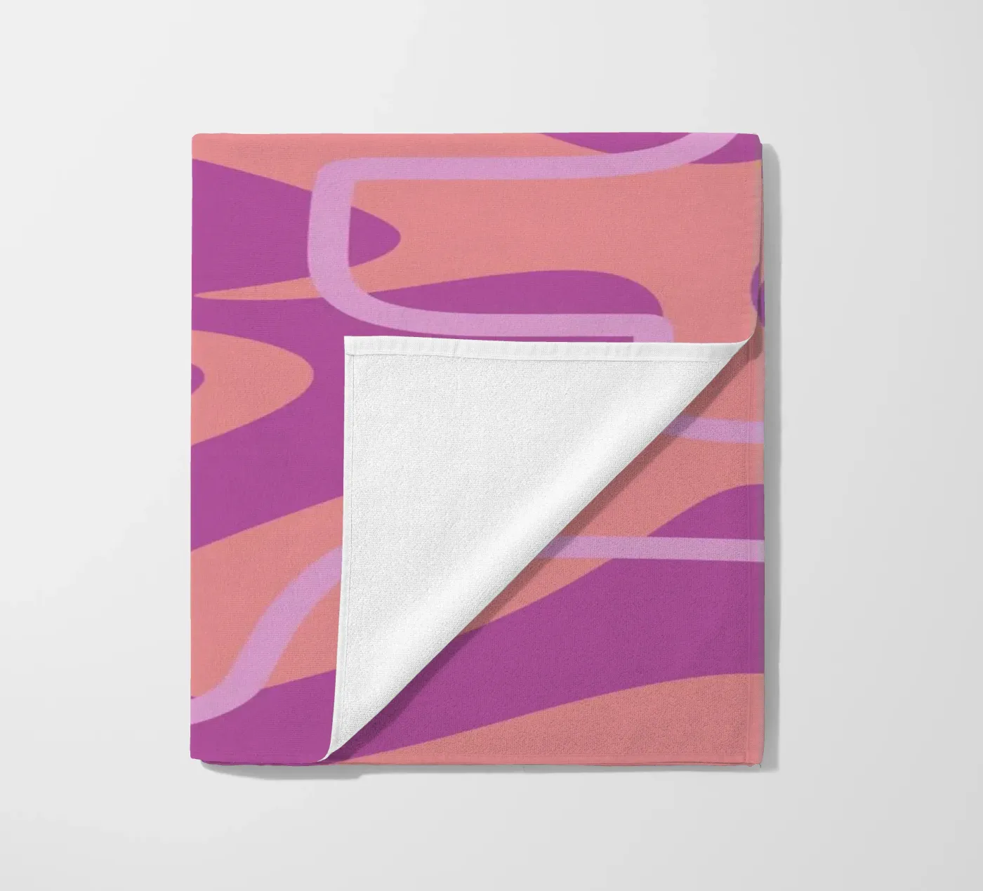 Wave Pattern Lines Strandtuch von MODERN NUANCE