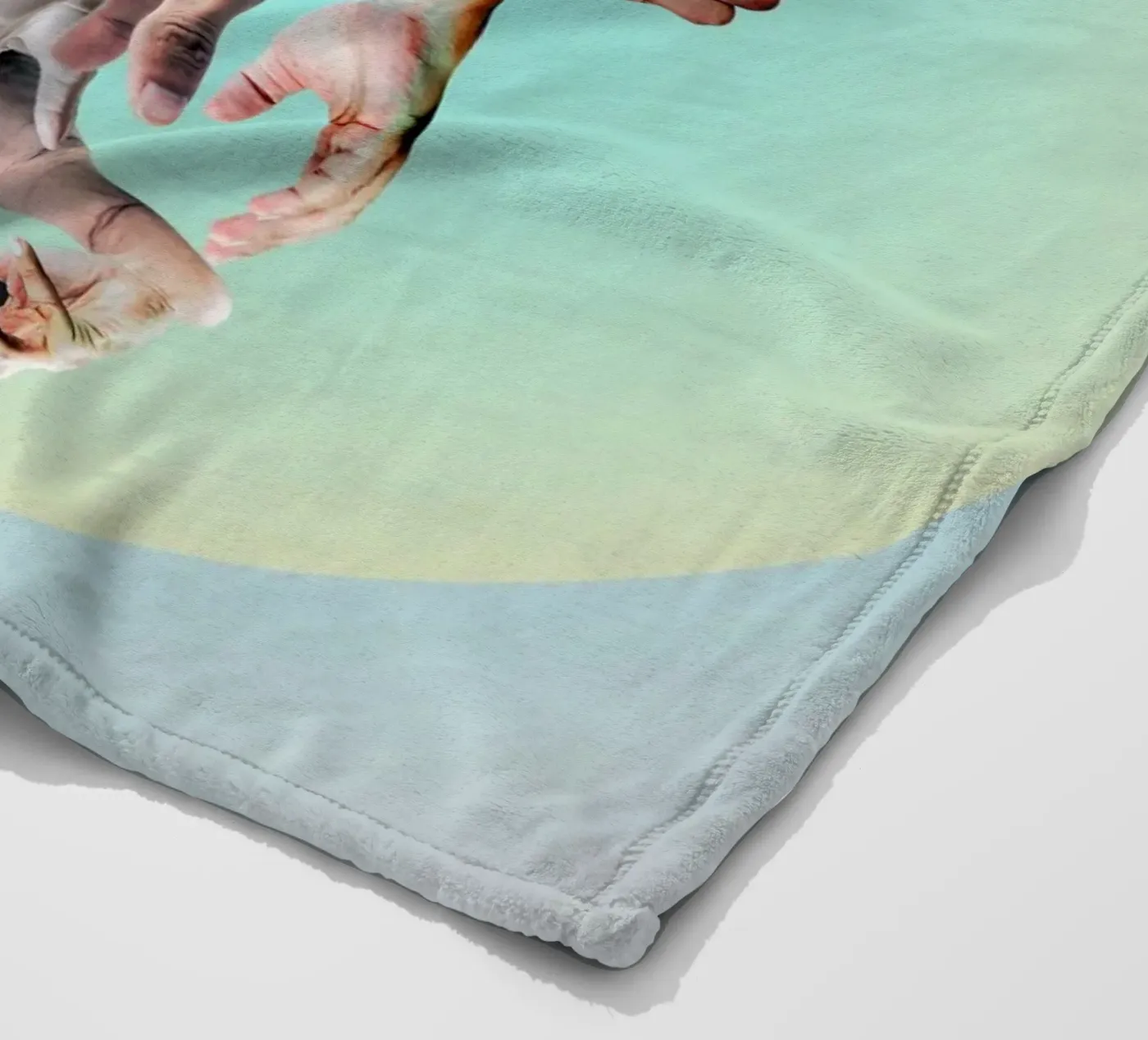 Handmade coperta in pile da Ali Gulec