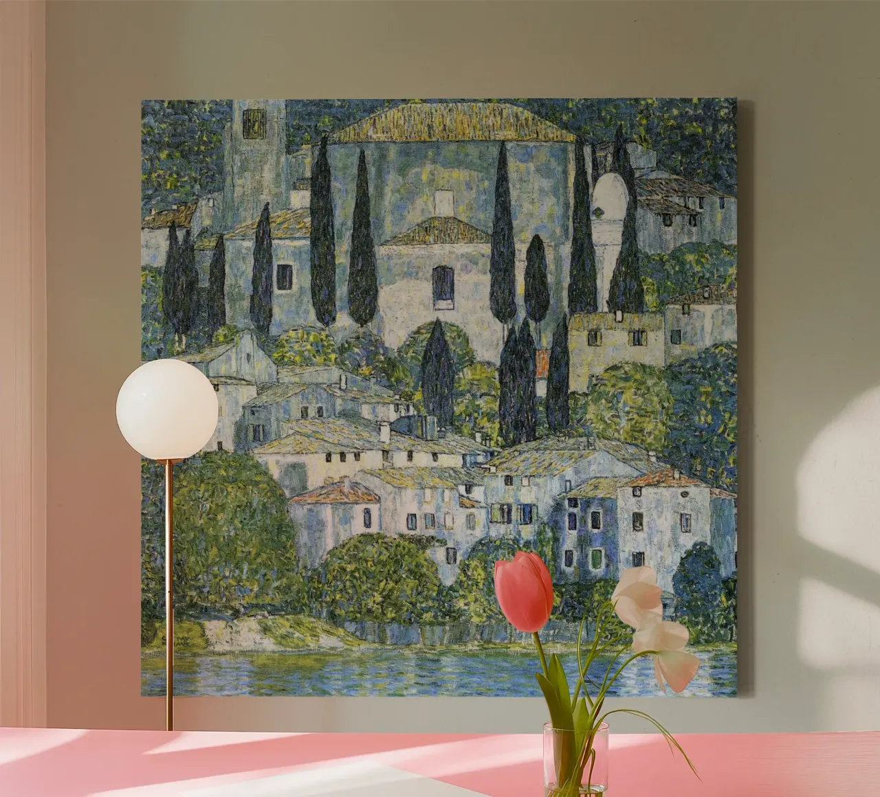 Gustav Klimt - Kerk in Cassone canvas met Baklijst van Art History