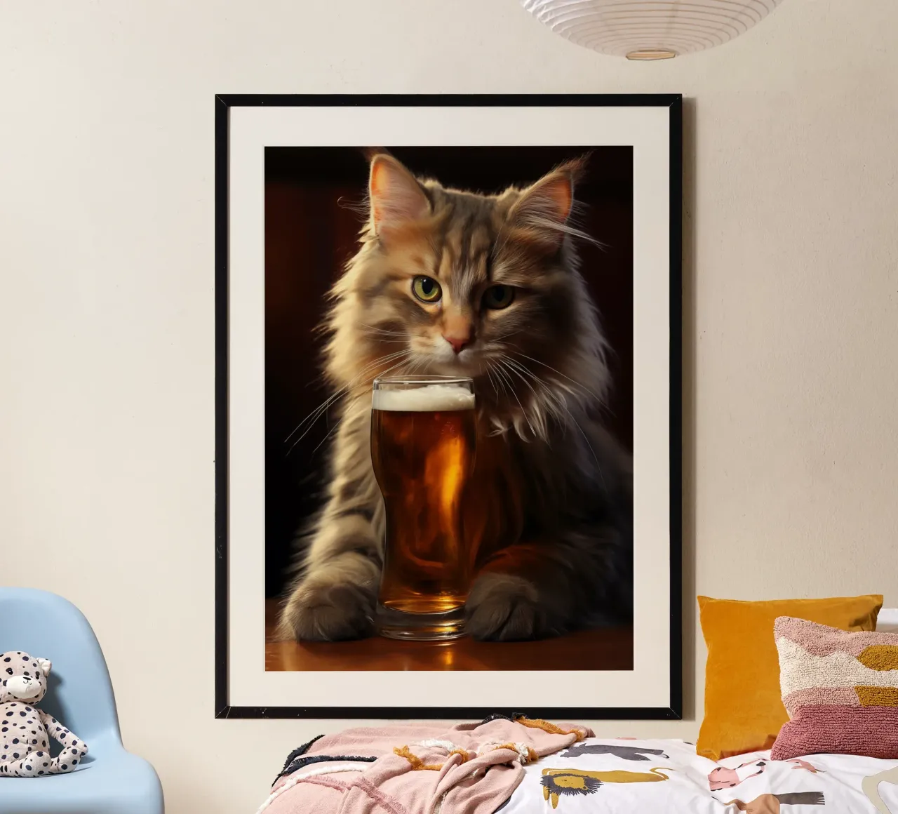 Il gatto beve birra poster con telaio in plastica da Fleur de Lys