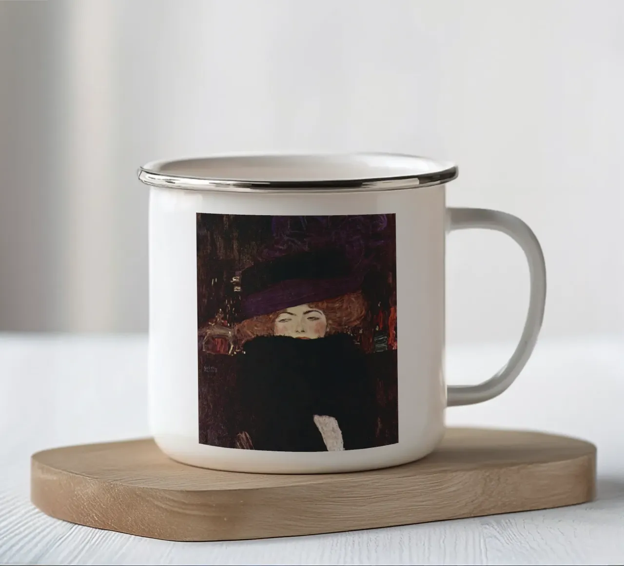 Gustav Klimt - Signora con cappello e boa di piume tazza in smalto da Venus Art