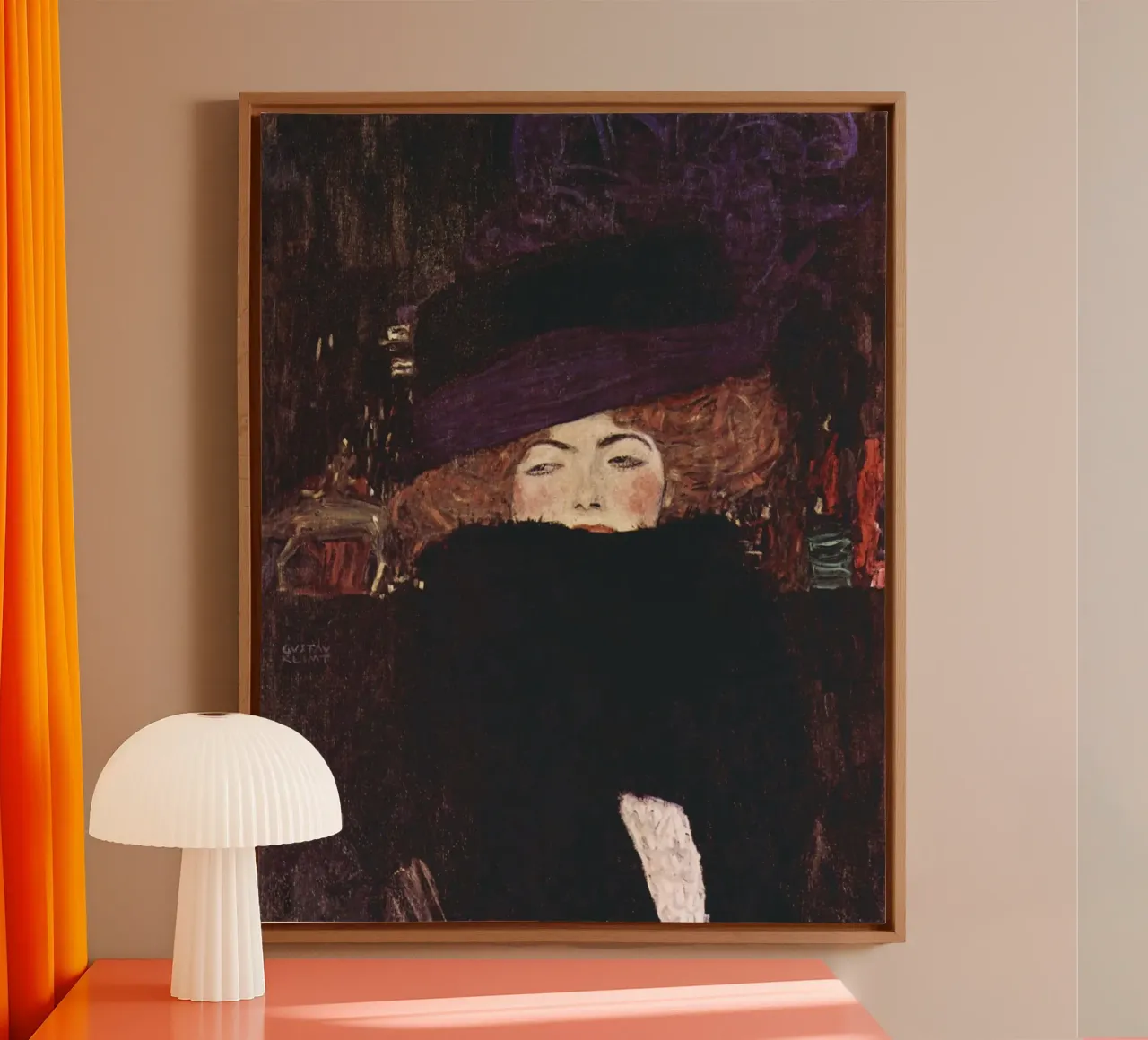 Gustav Klimt - Signora con cappello e boa di piume tela con Cornice a cassetta da Venus Art