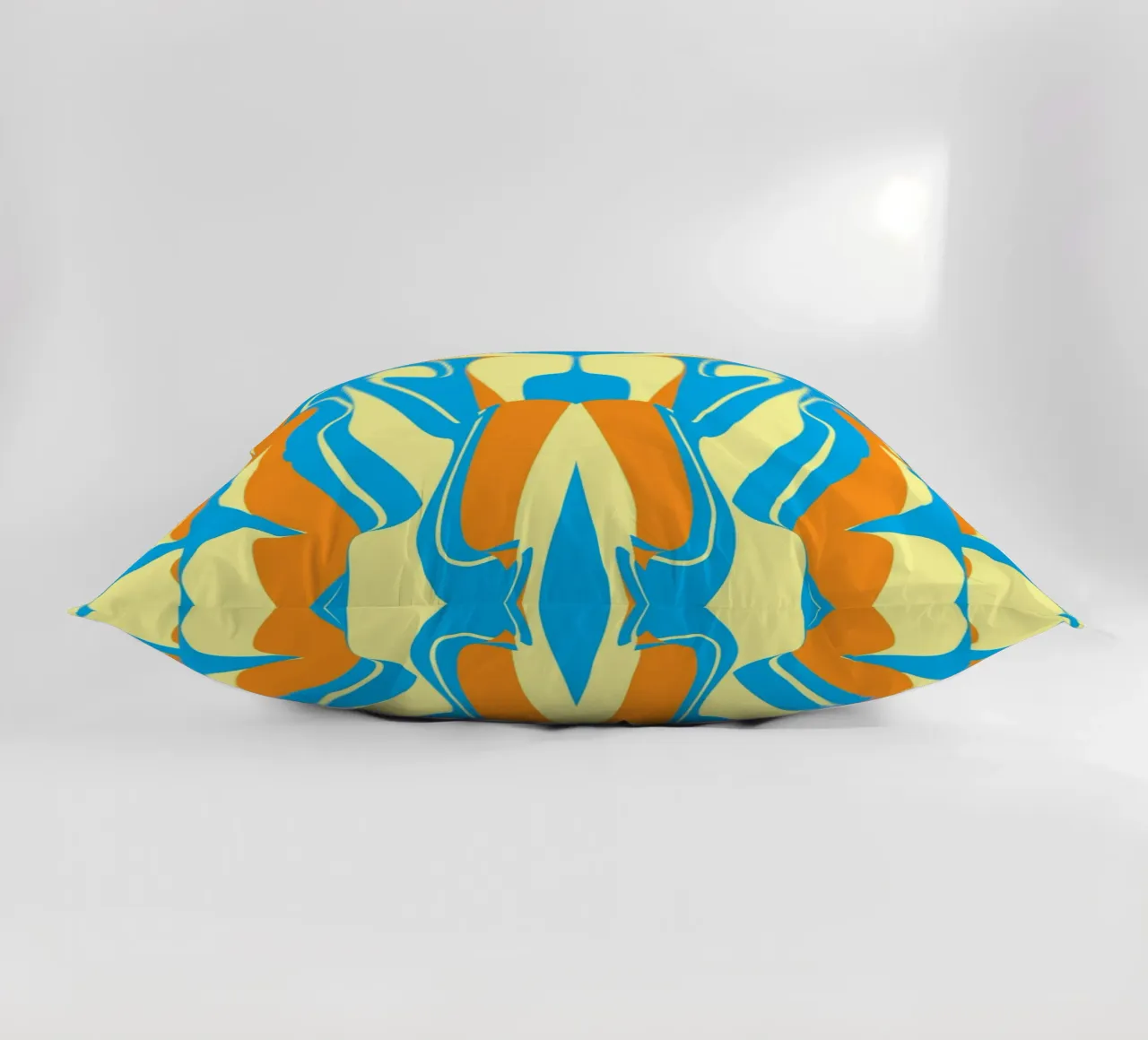 Pattern Bizarre 05 cuscino da Little Dean