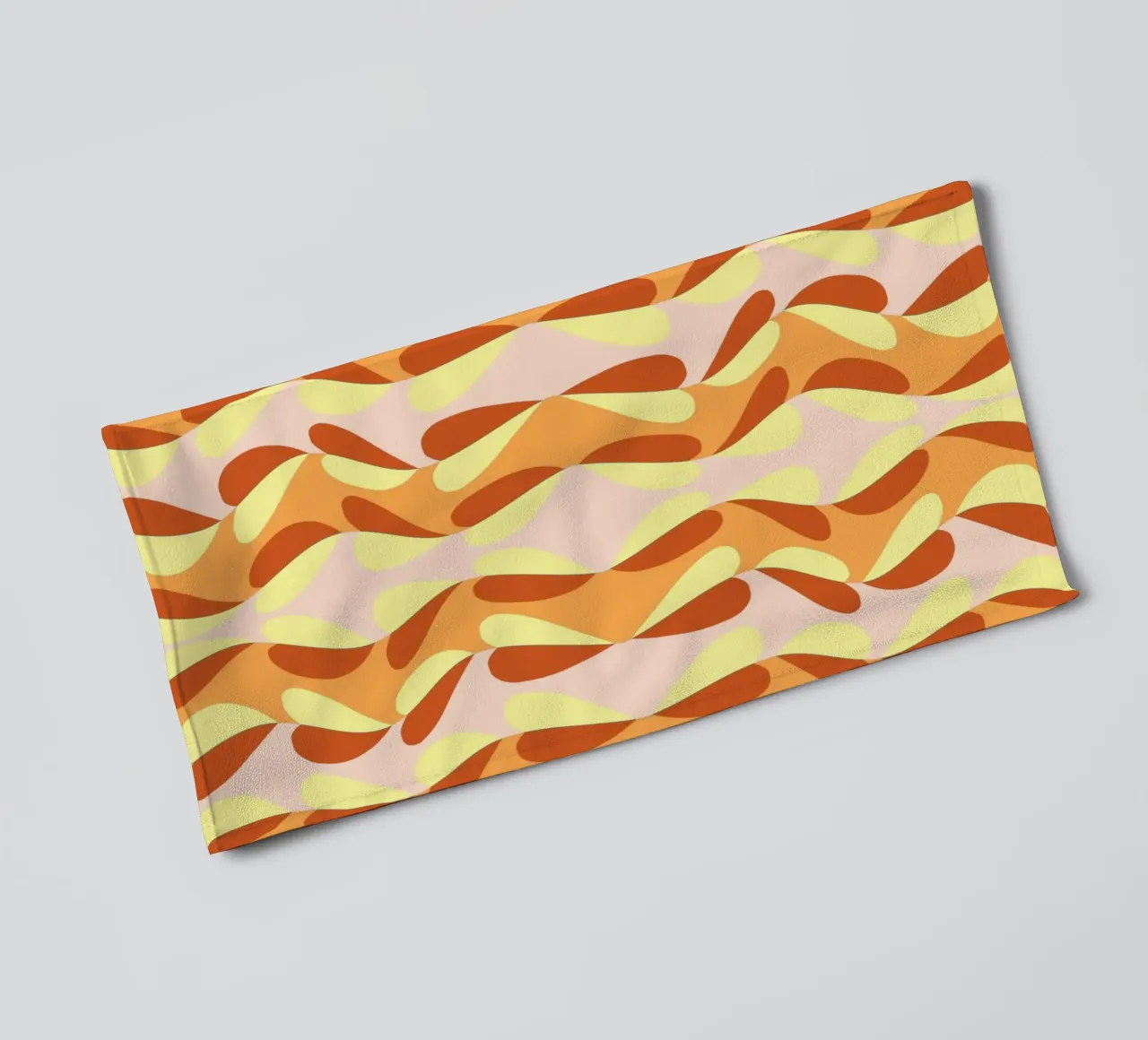 Heart Pattern Bizarre towel by Little Dean