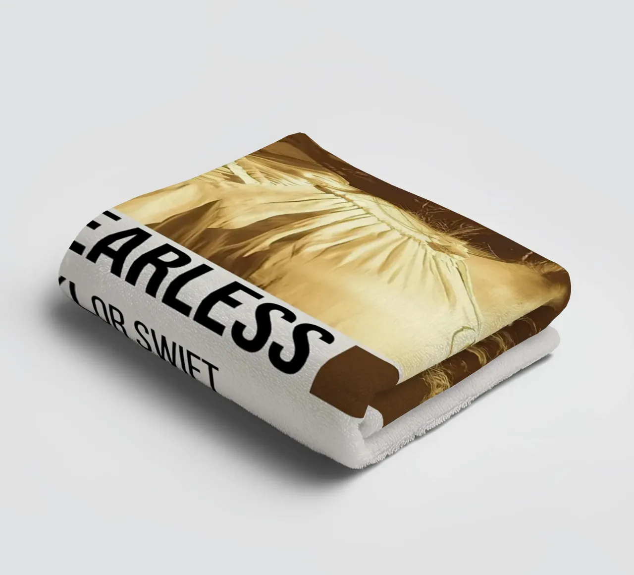 Taylor Swift Fearless asciugamano da bagno da Roronoa7