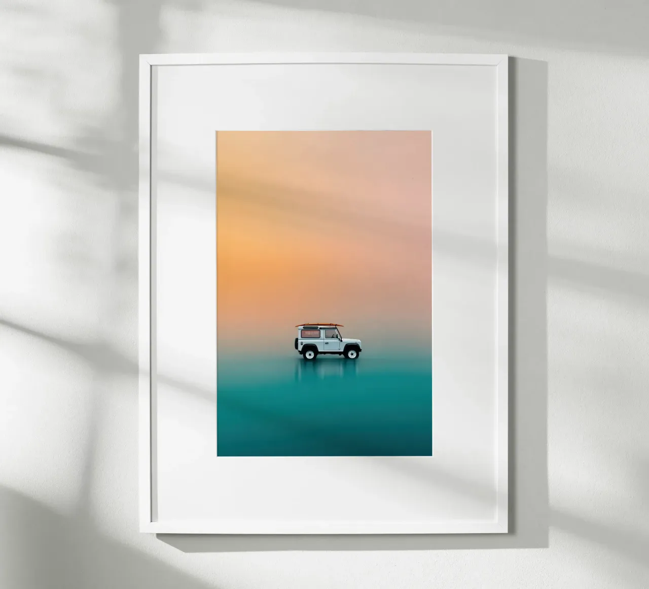 Driving to the beach Nr. 01 poster con telaio in legno da lazydaypaper