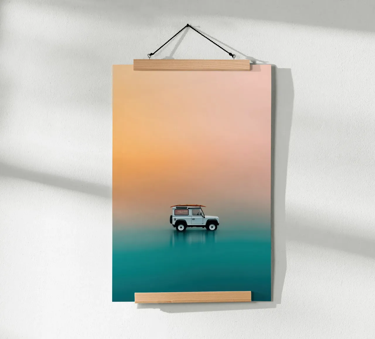 Driving to the beach Nr. 01 poster con telaio in legno da lazydaypaper