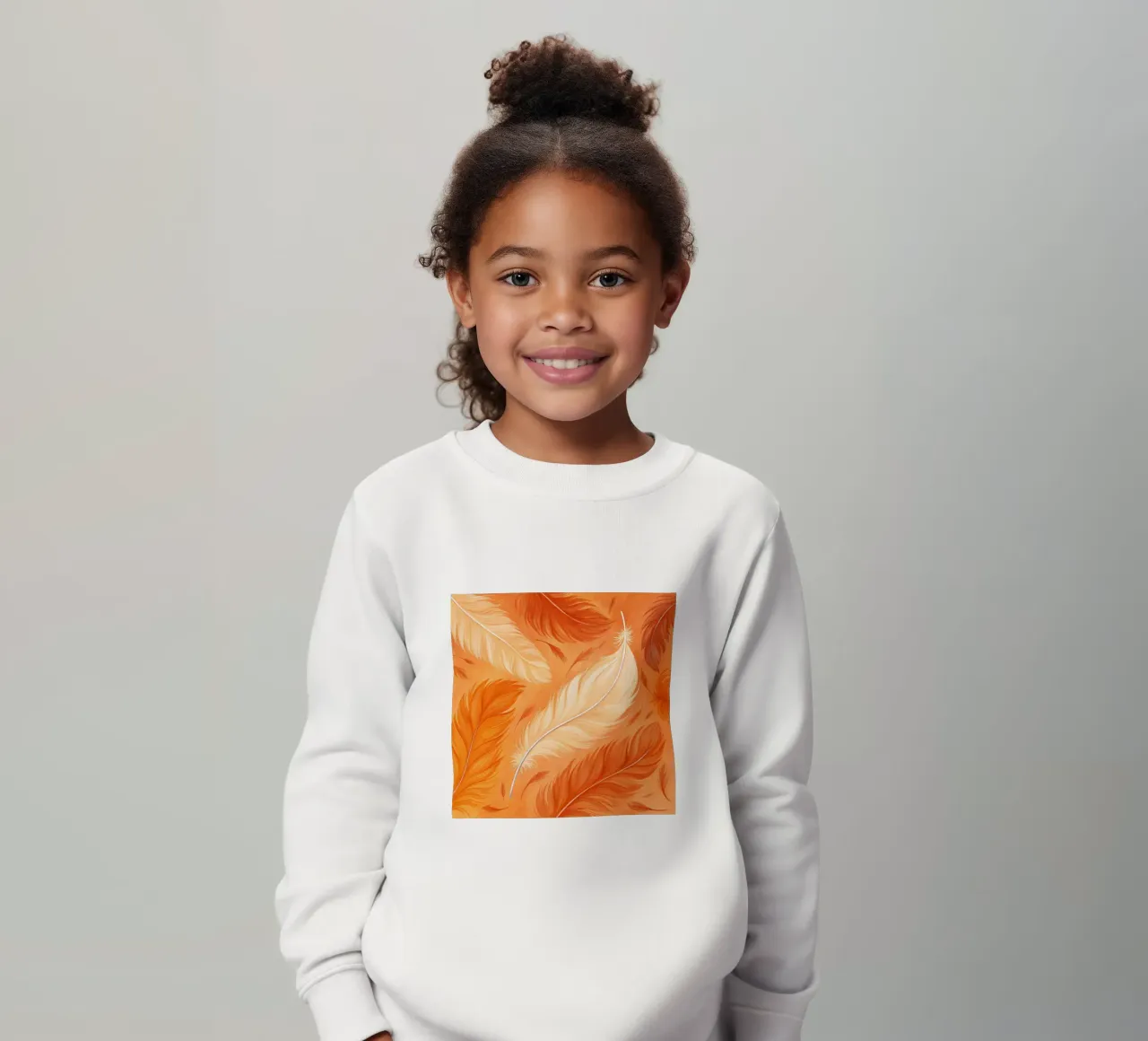 Volo d'autunno etereo: Una sinfonia di piume in un ambiente baciato dal sole felpa bambino da Artistic-shop