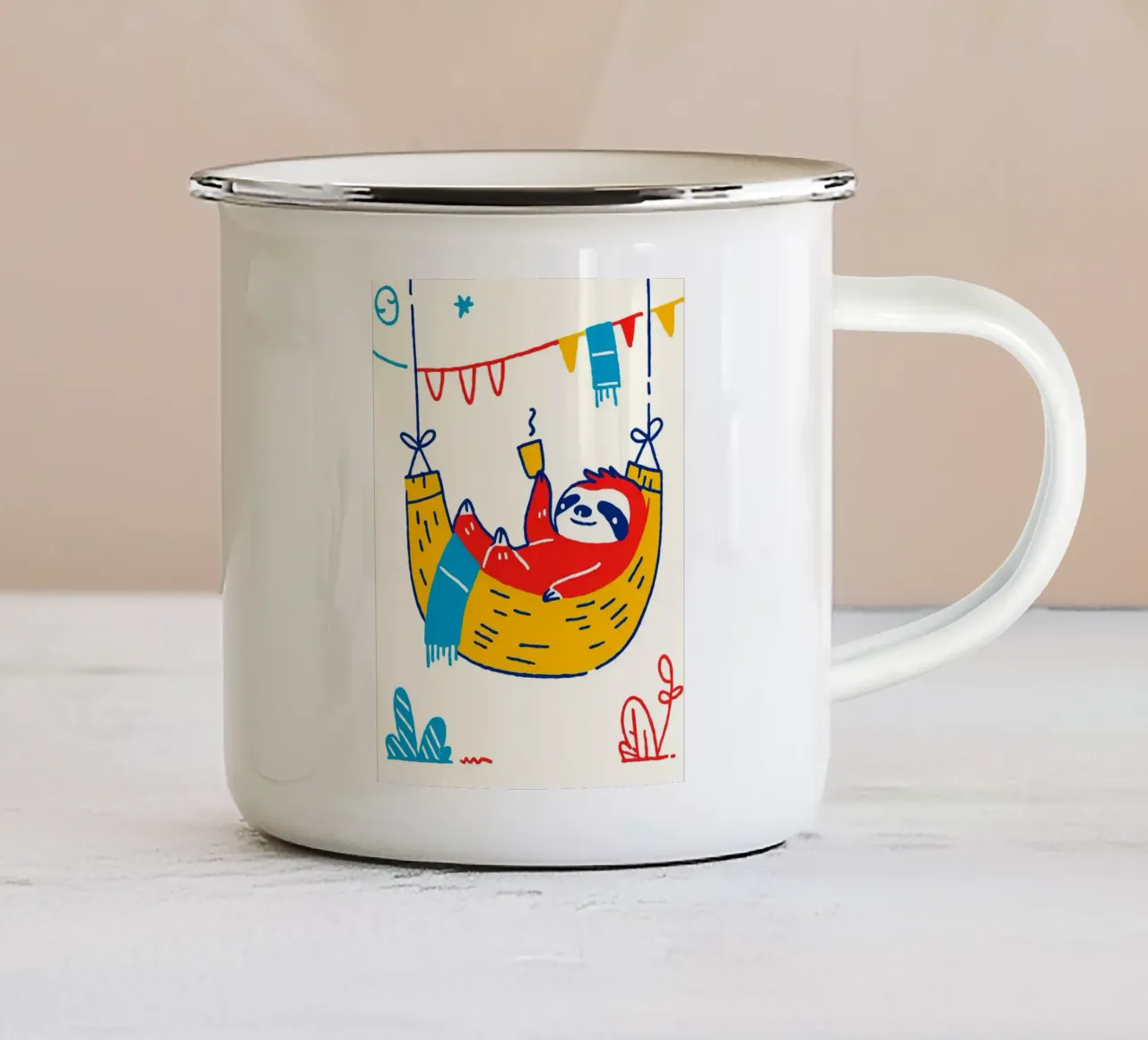 Bradipo in amaca con caffè tazza in smalto da Anna Müller