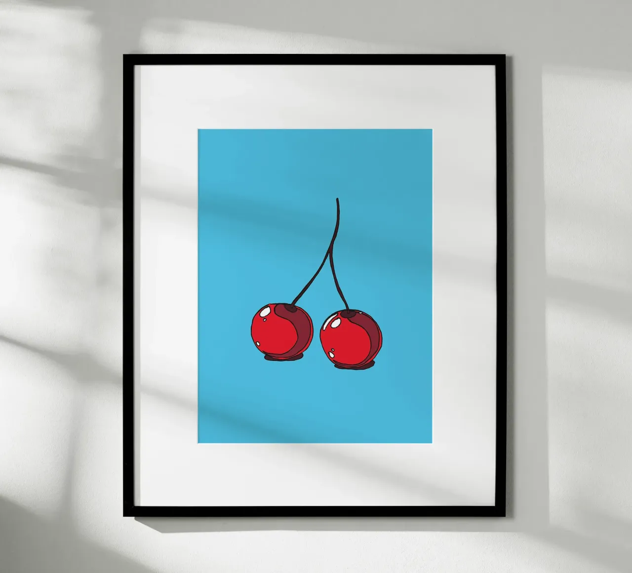 Due ciliegie su blu poster con telaio in legno da Hannah Meyer