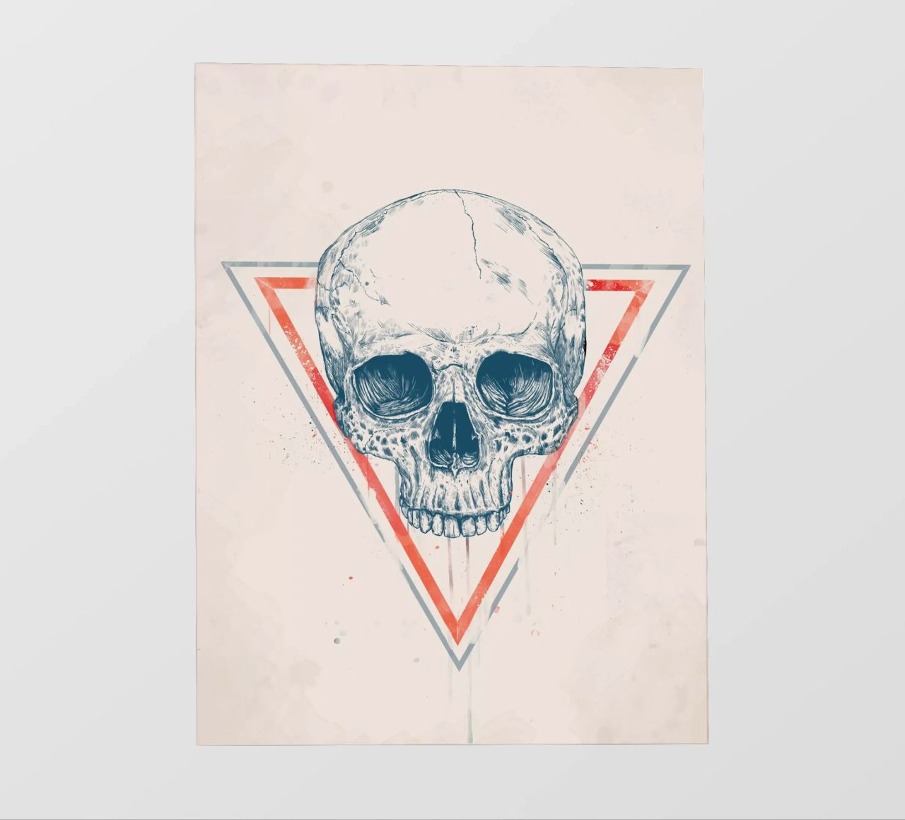 Skull in triangles pellicola backlit da Balazs Solti