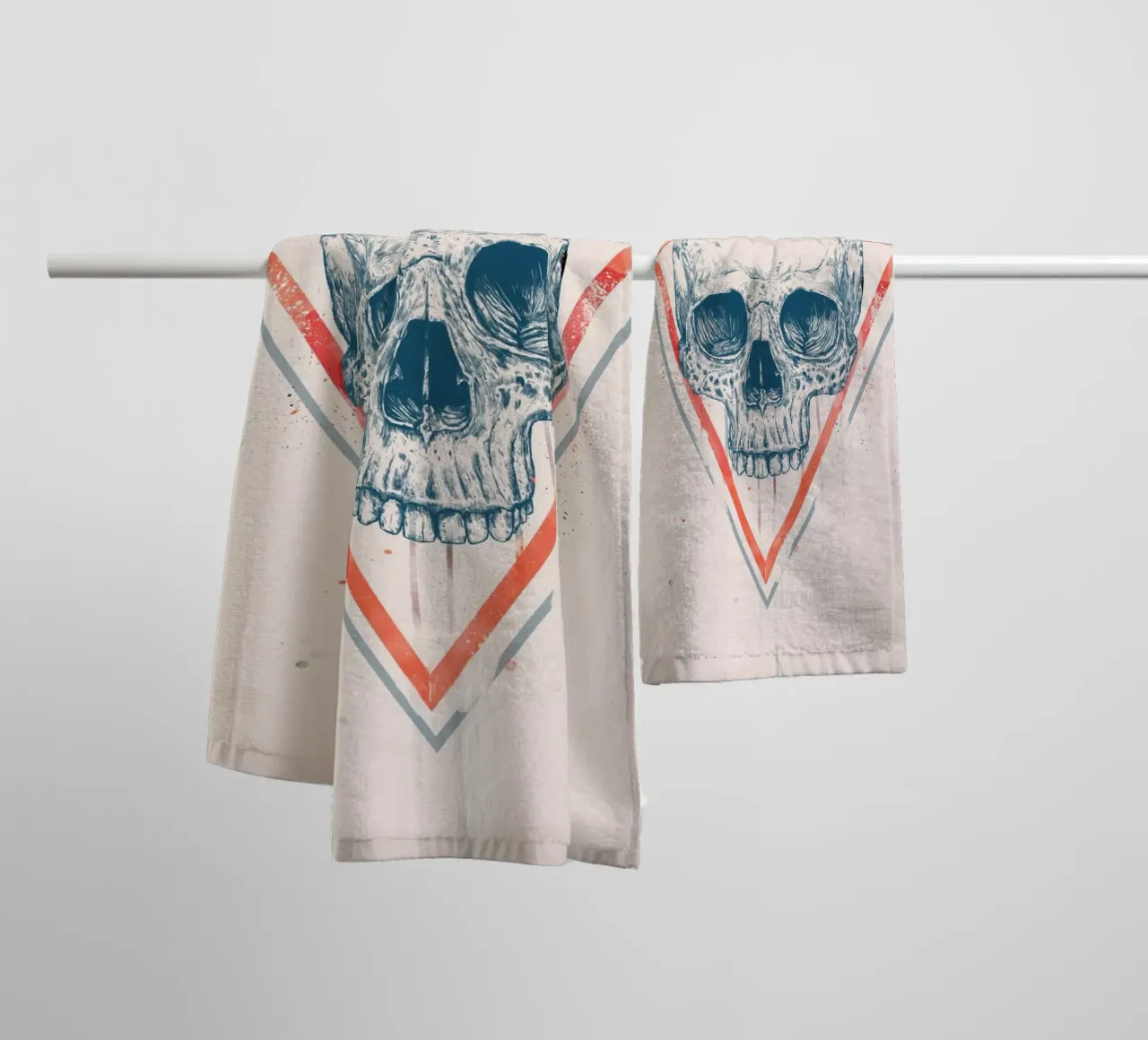 Skull in triangles asciugamano da bagno da Balazs Solti