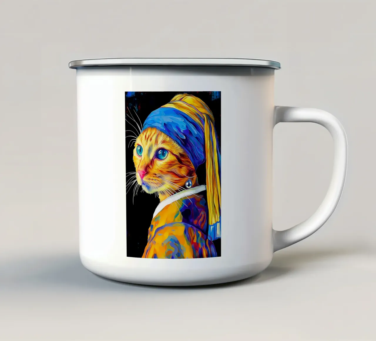 Ragazza gatto con orecchino di perla tazza in smalto da Fleur de Lys