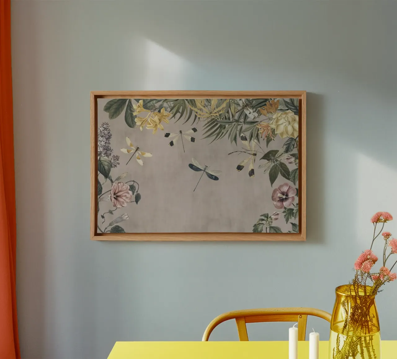 Prato dei fiori di libellula tela con Cornice a cassetta da Andrea Haase Vintage World