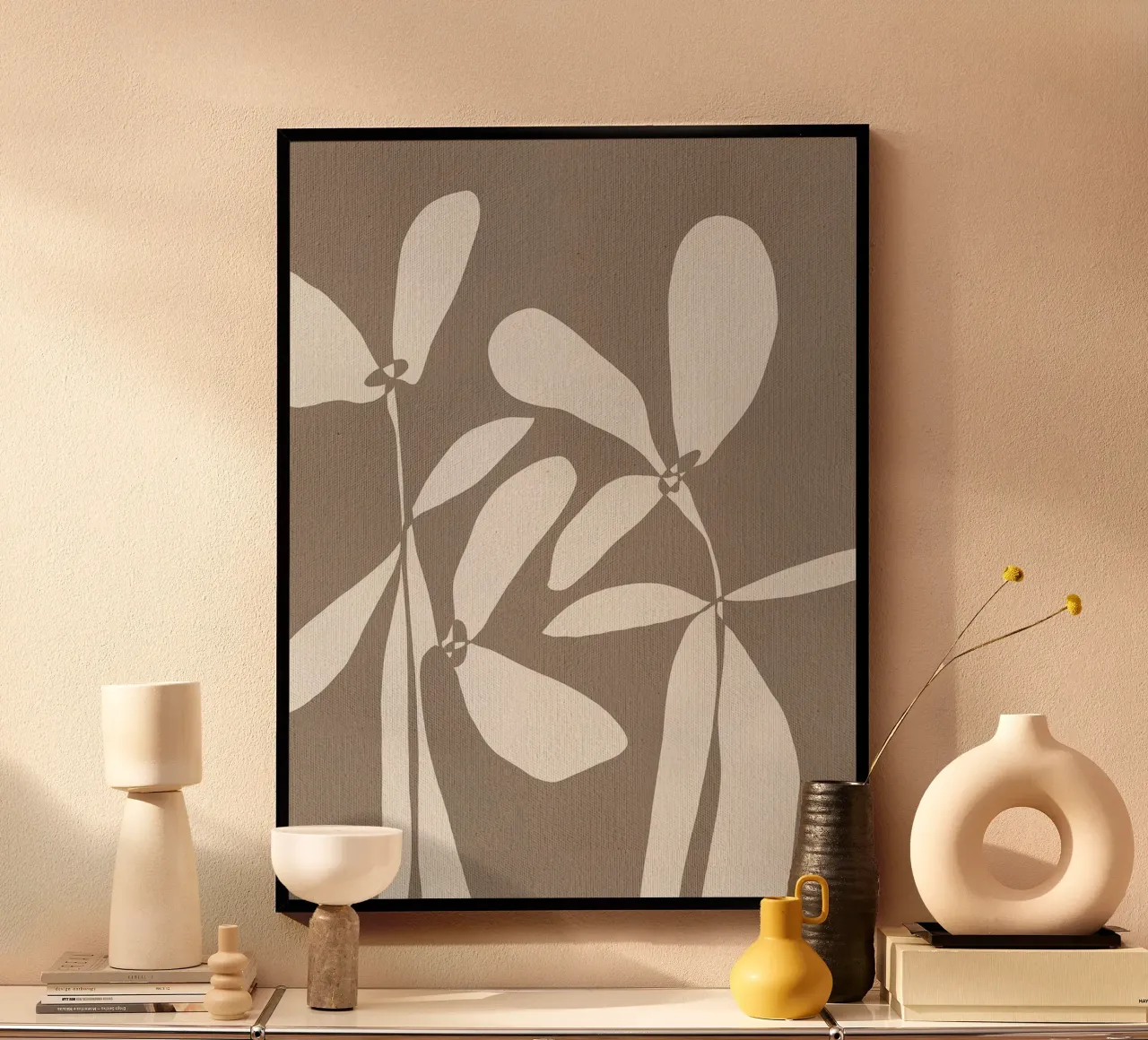 Petali muti IV di Shatha Dafai poster con telaio in legno da Linda Richardson