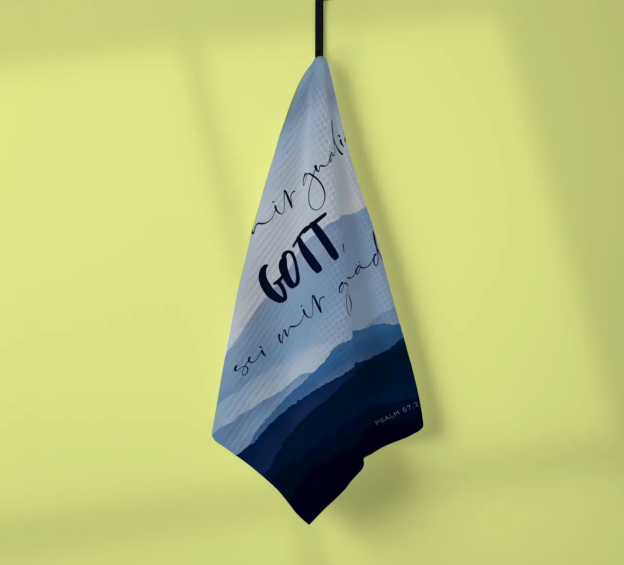 Psaume 57:2 - Aie pitié de moi, mon Dieu Poster torchon de Isabel Hill