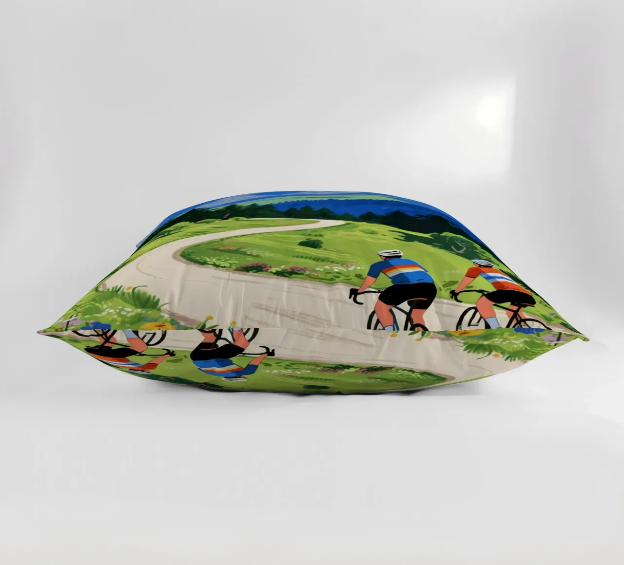 cyclists in nature cuscino da knowledge