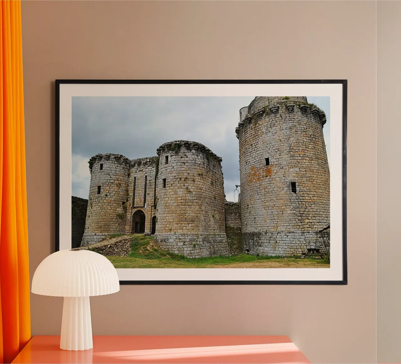 FAA352 CHATEAU DE TONQUEDEC. poster con telaio in legno da Thierry vobmann photography