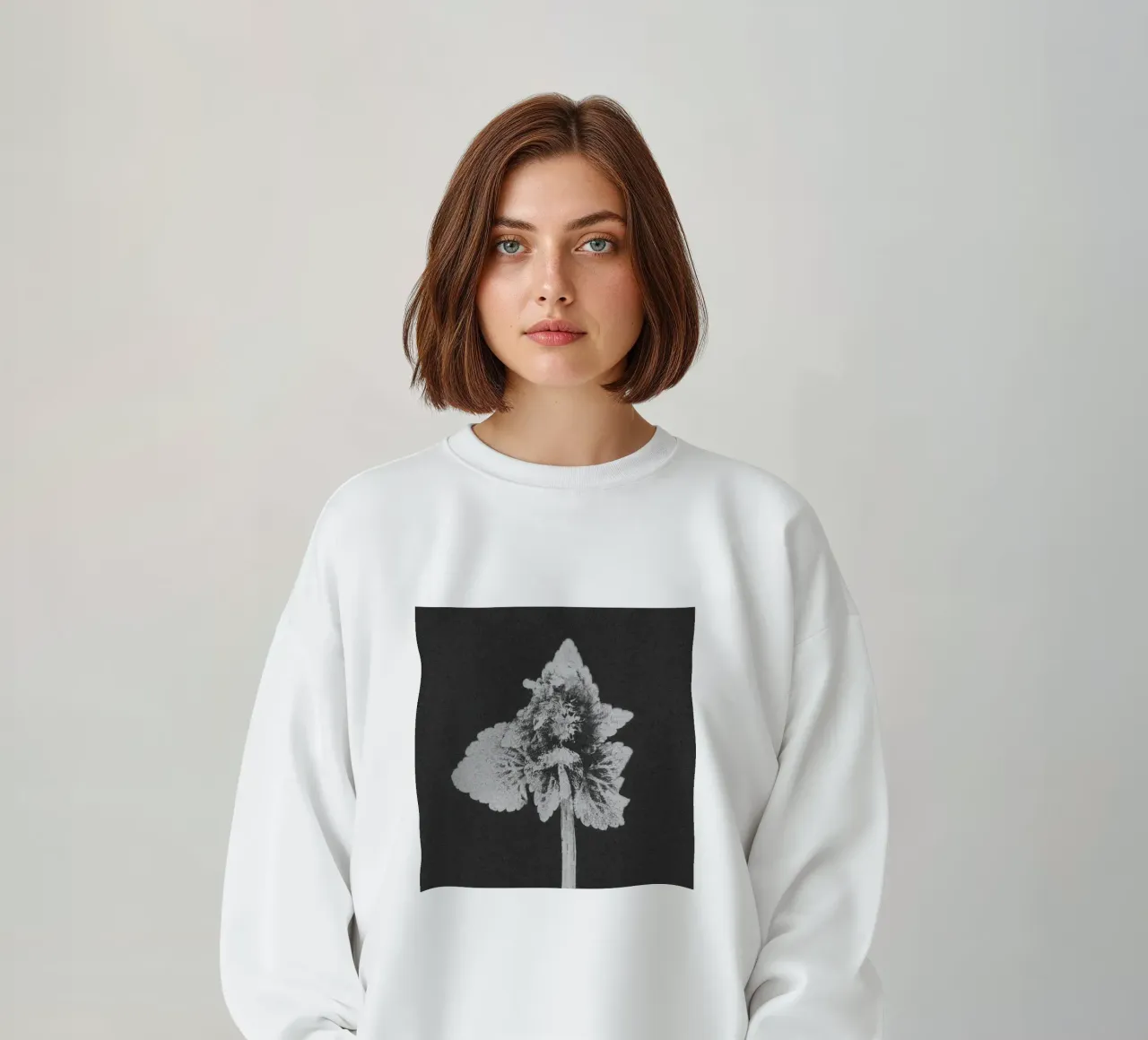 Impressioni botaniche | Lamium purpureum v5 felpa da Ivona Maris