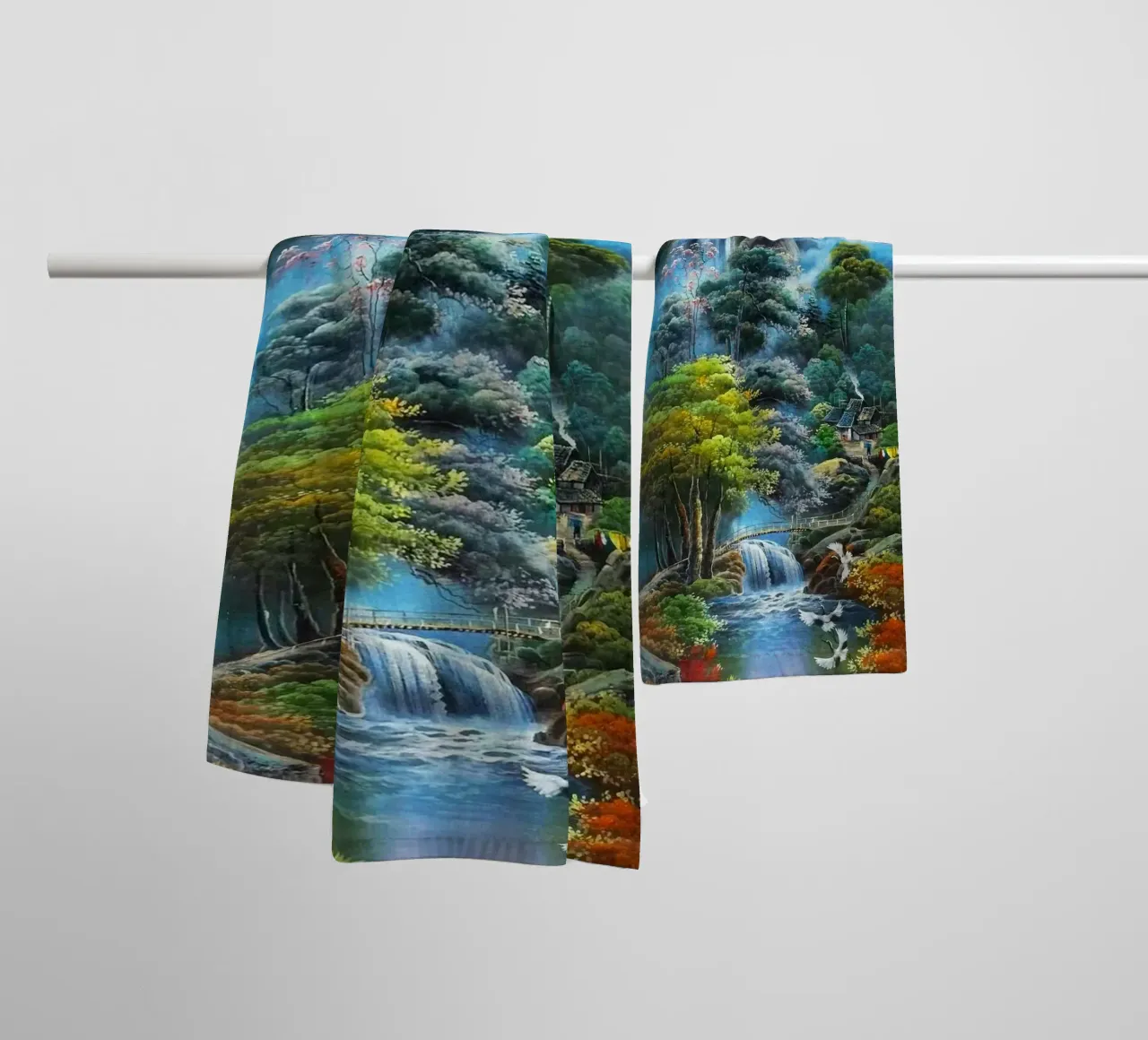 waterflow and tree forest asciugamano da bagno da miracle