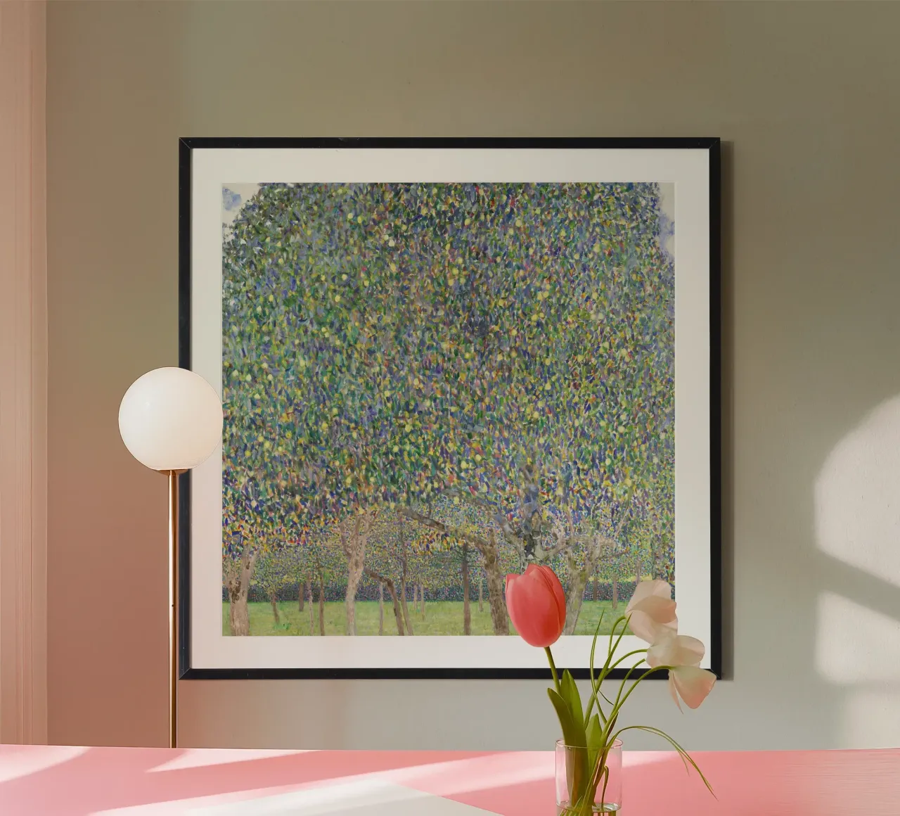 Gustav Klimt - Albero di pere (1903) poster da Art History