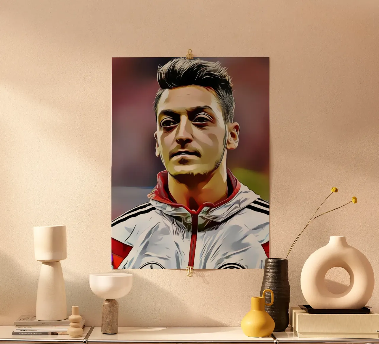 Mesut Özil - Giocatore della Nazionale di calcio tedesca nella squadra Ja poster con telaio in legno da dark eagle