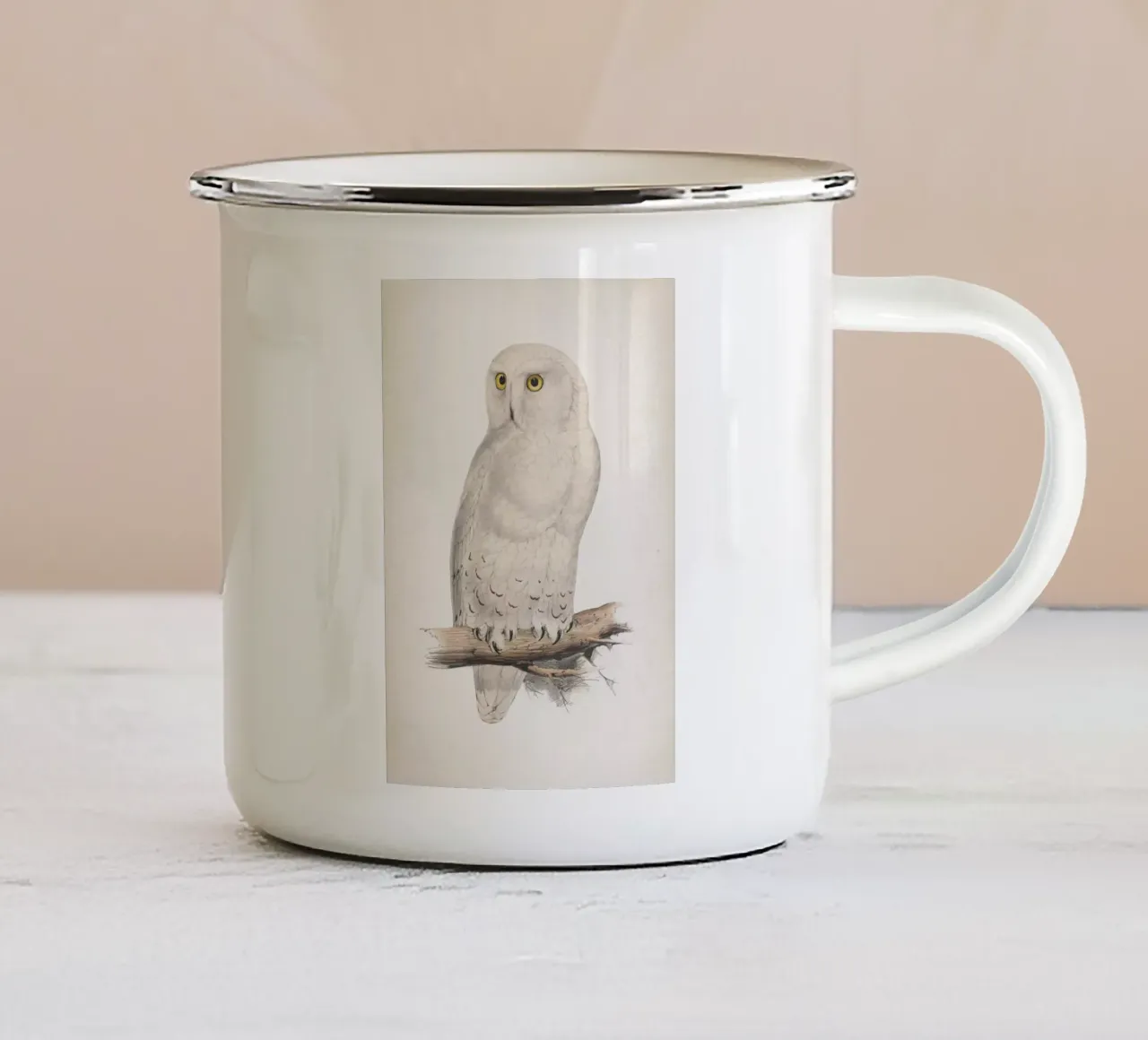Vintage Lear 2 Snow Owl tazza in smalto da Vintage Print Collection