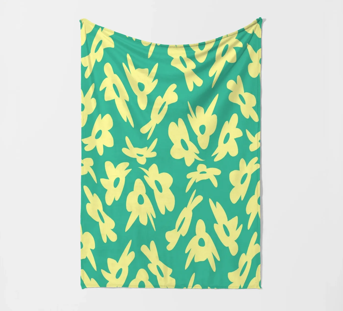 Flower Pattern Bizarre Fleecedecke von Little Dean