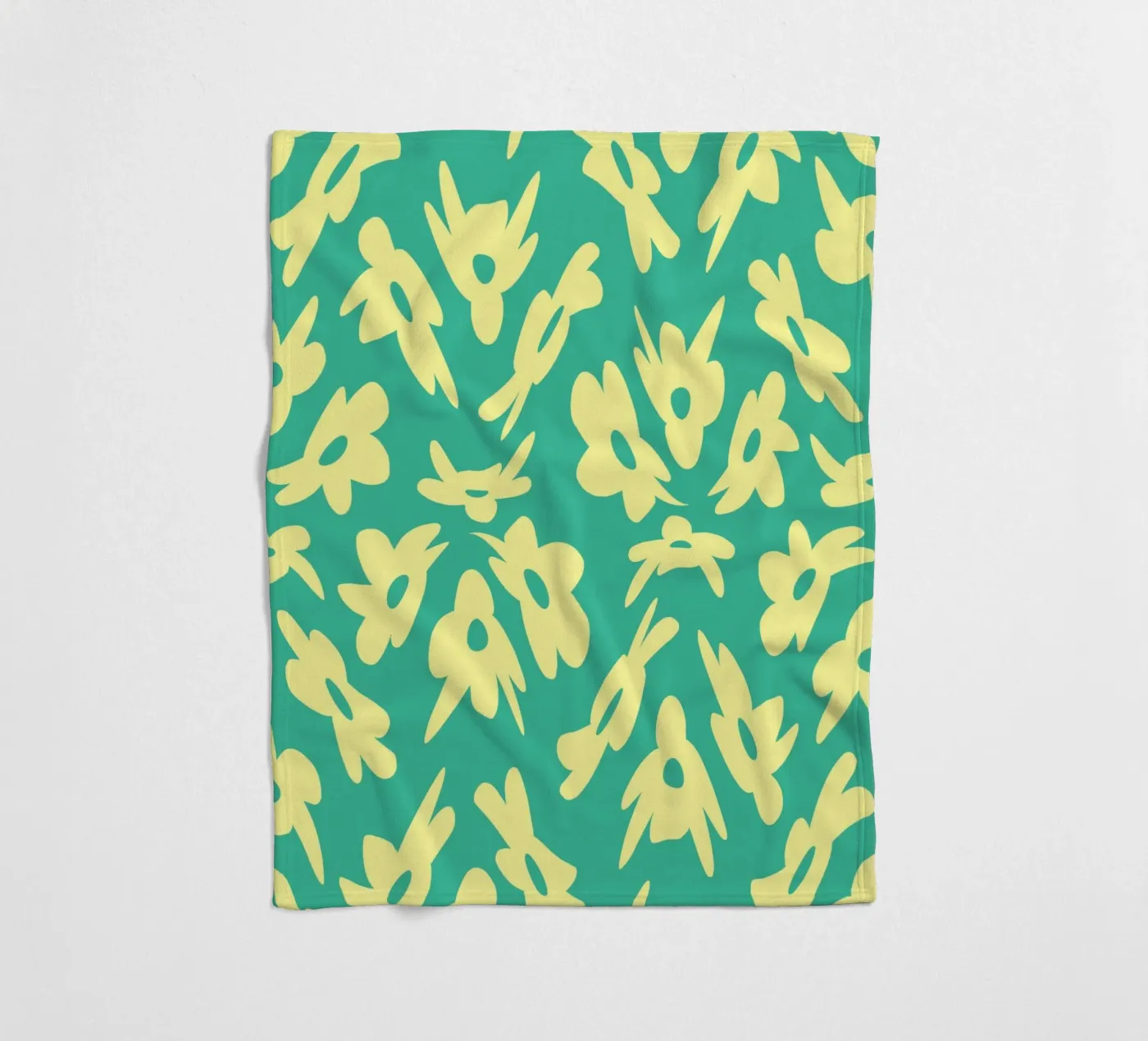 Flower Pattern Bizarre Fleecedecke von Little Dean