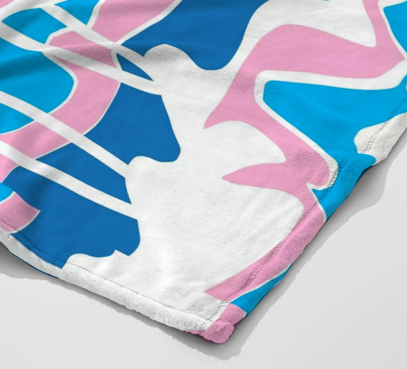 Bizarre Muster 07 Fleecedecke von Little Dean