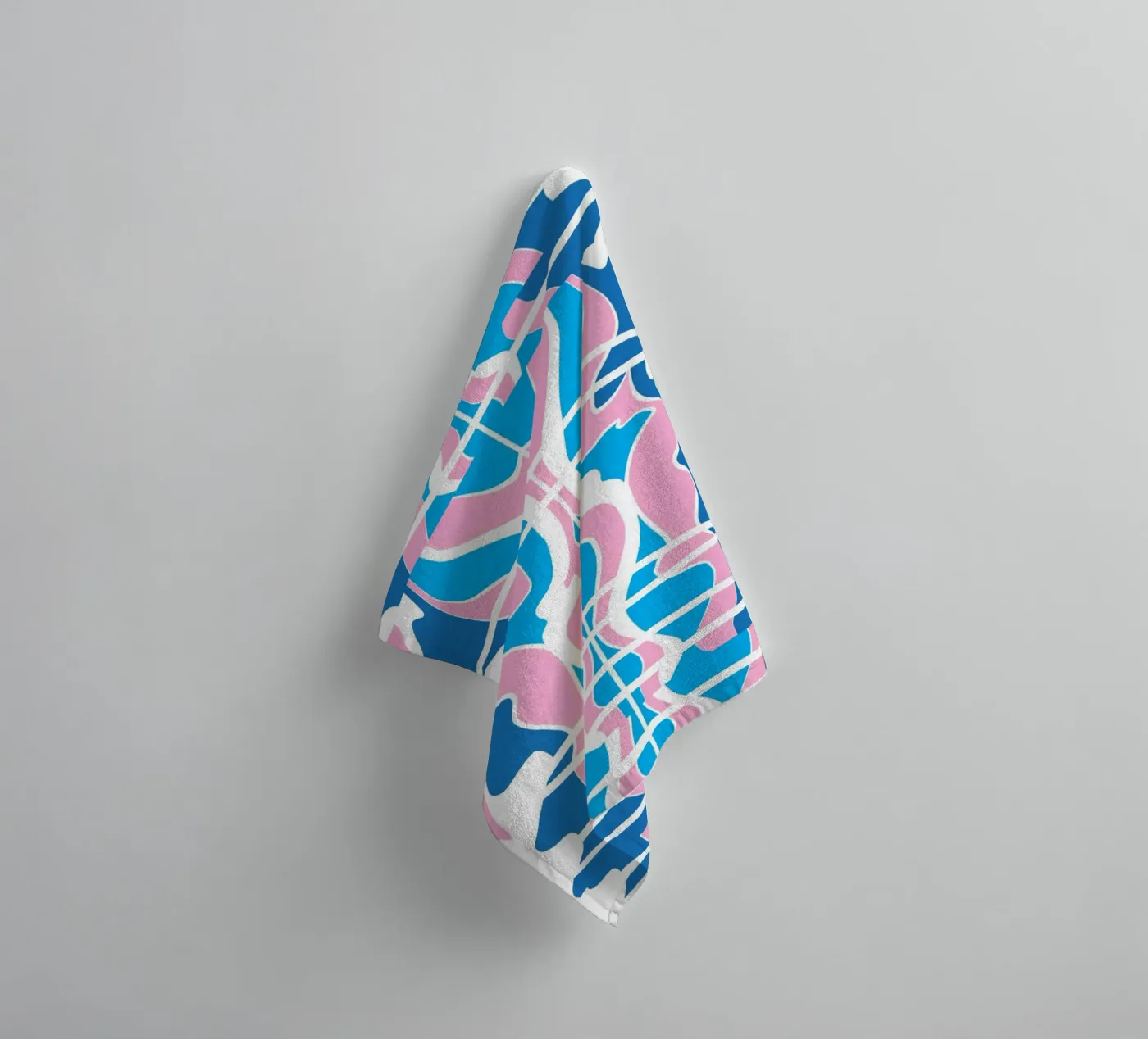 Bizarre Pattern 07 badhanddoek van Little Dean
