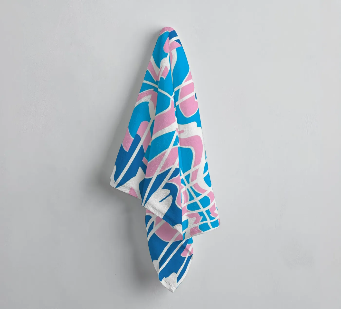 Bizarre Pattern 07 badhanddoek van Little Dean