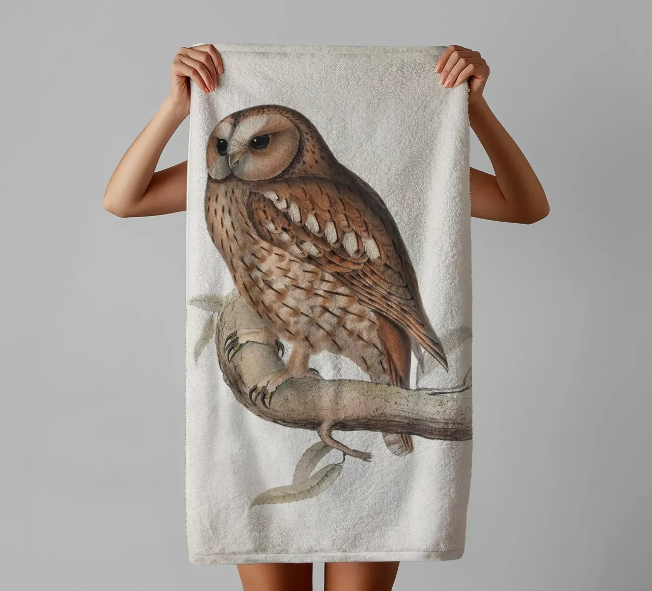 Vintage Lear 2 Wood Owl asciugamano da bagno da Vintage Print Collection