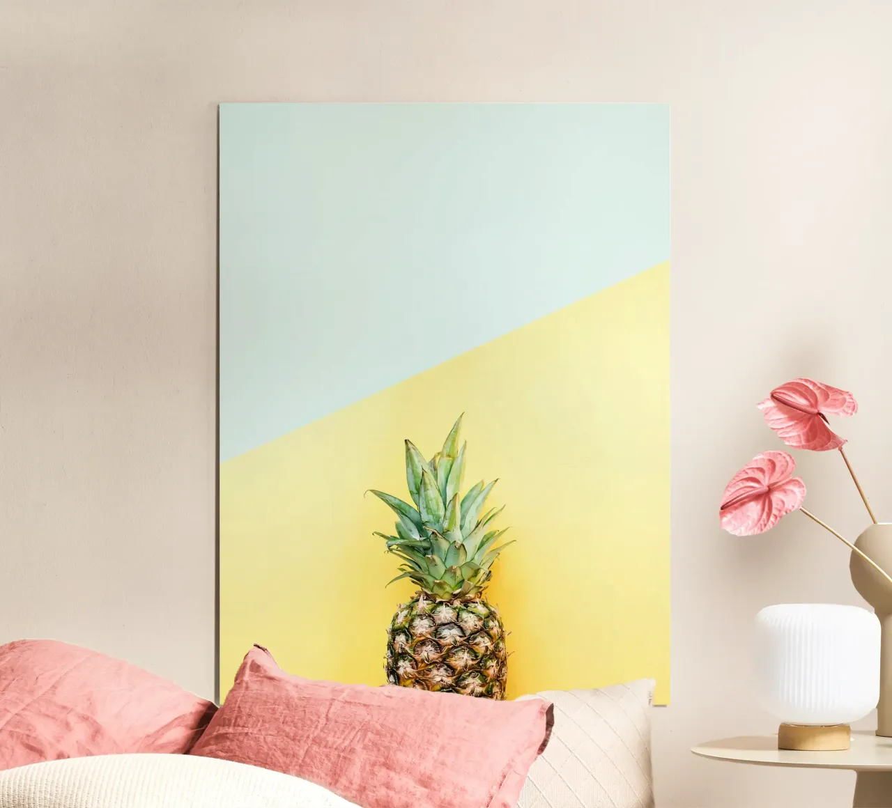 Composizione ananas IV poster con telaio in alluminio da Sven B Strauss