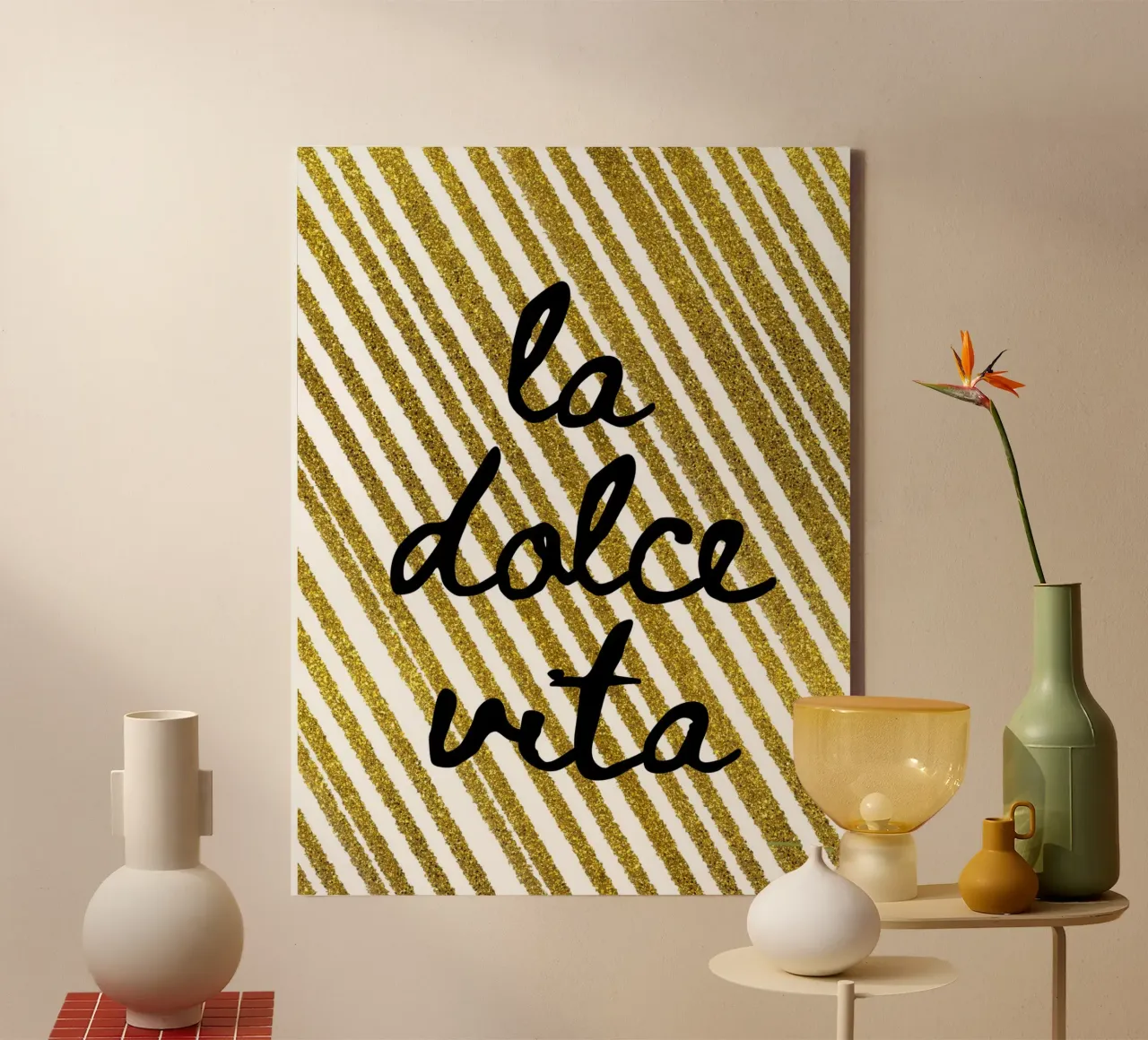La dolce vita tela con Cornice a cassetta da PinkCandyWalls