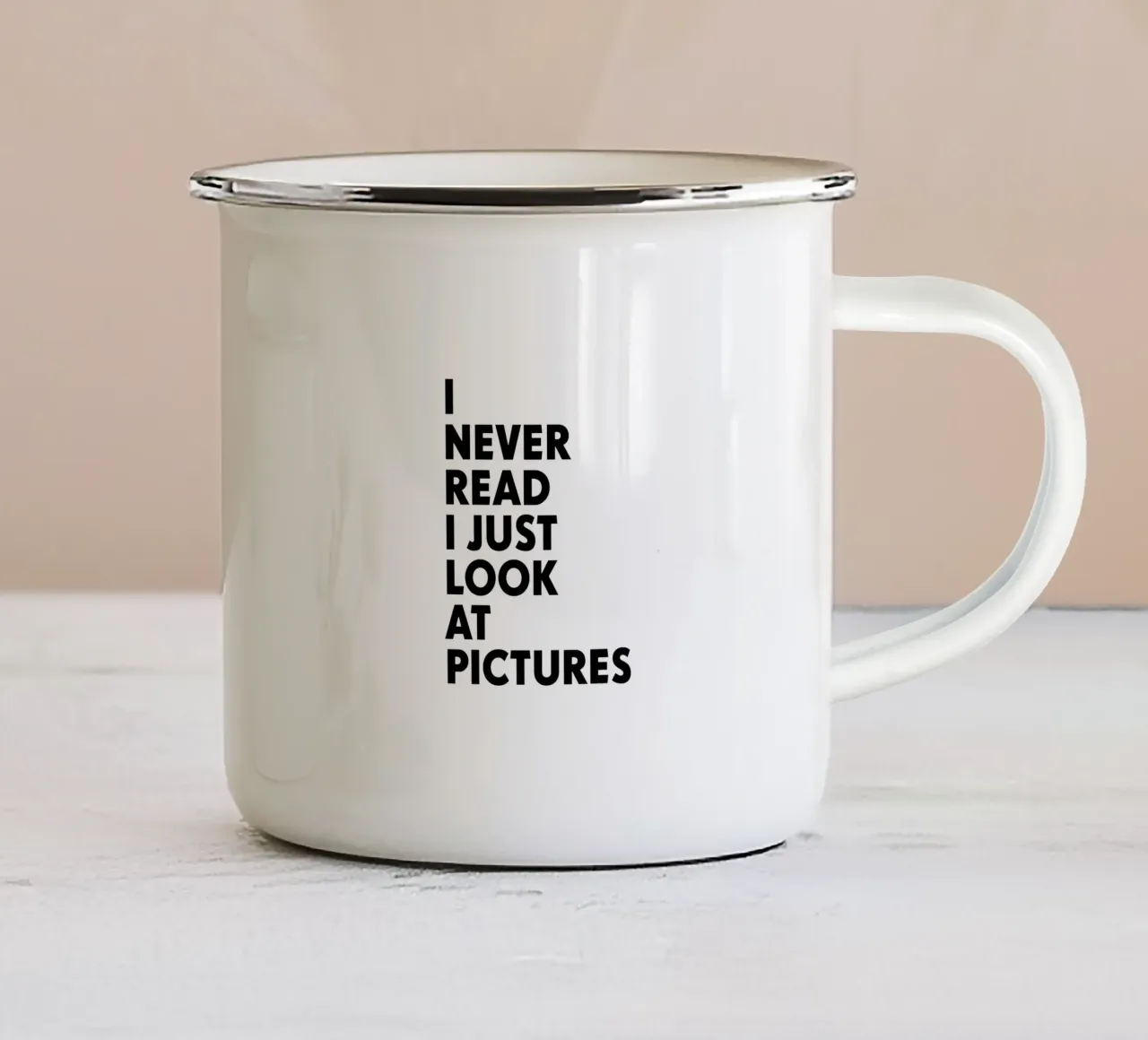 I never read – I just look at pictures tazza in smalto da The True Type