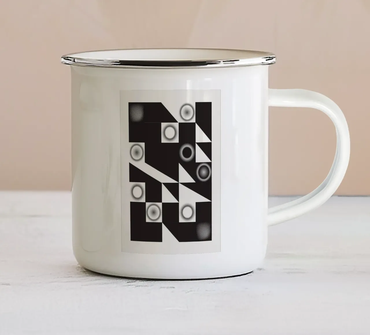 Costruzione geometrica 06 tazza in smalto da Little Dean