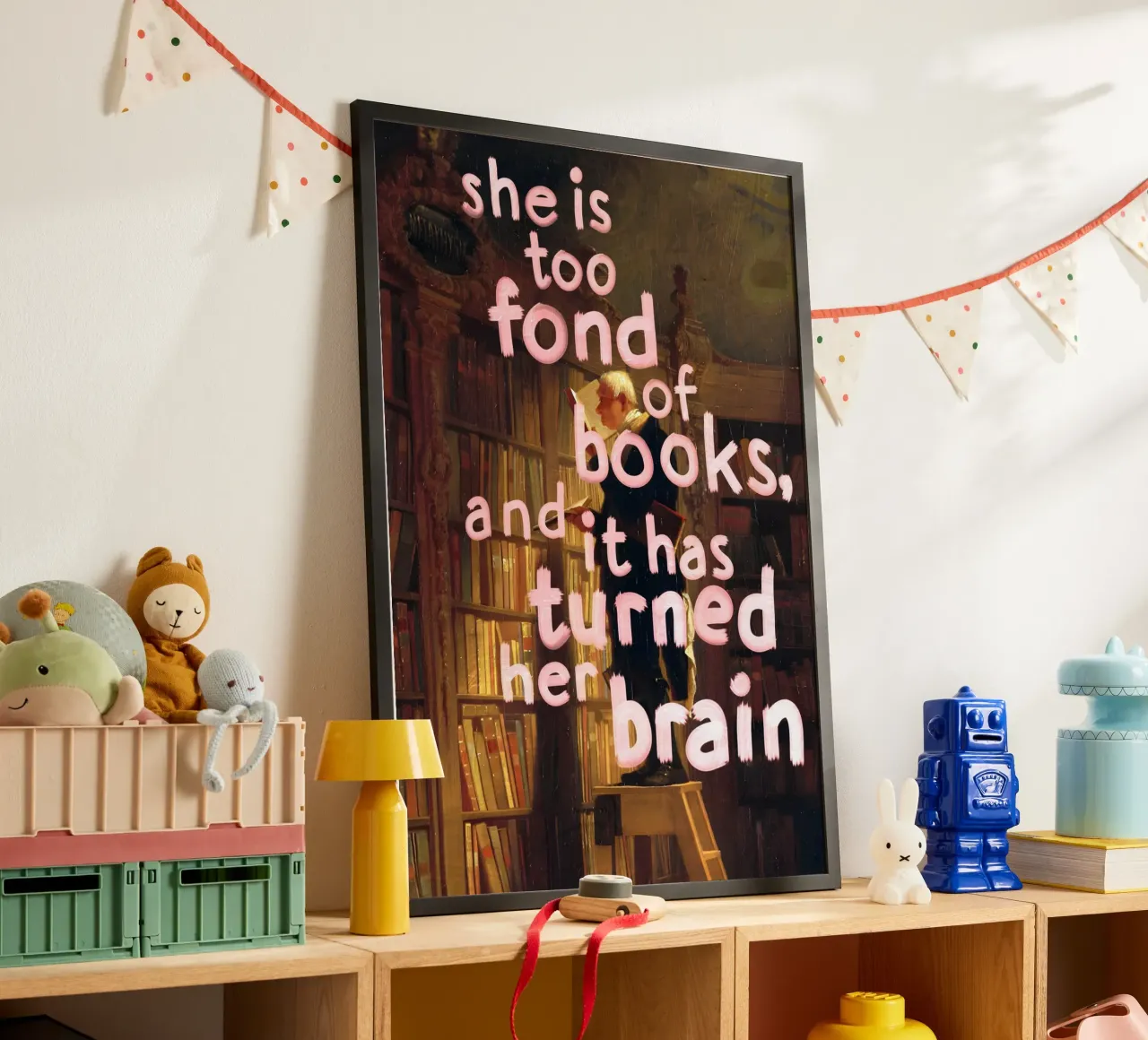 she too fond of books poster con telaio in alluminio da Type & Tape