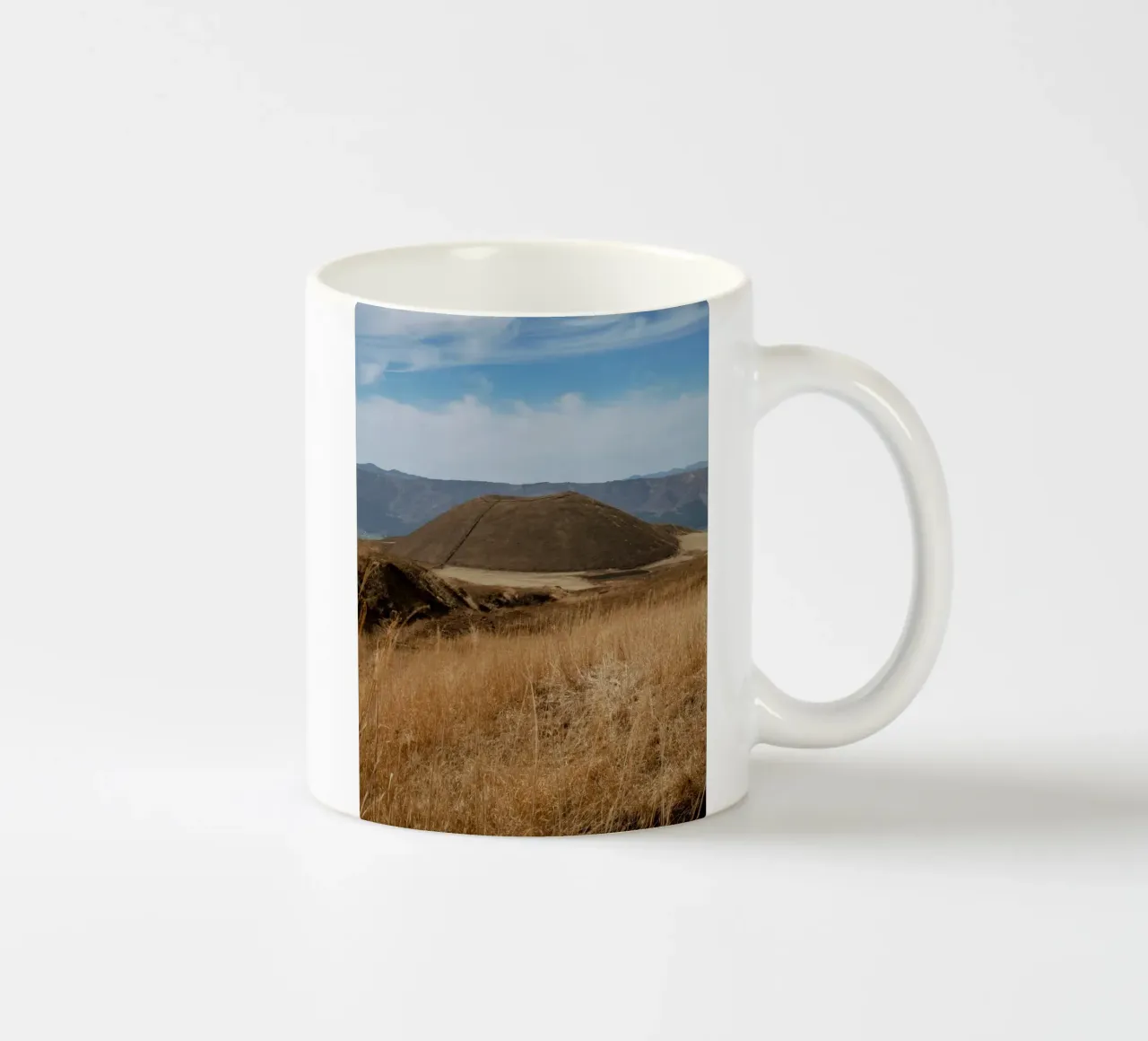 Monte Aso, Giappone tazza in ceramica da Marcel Bisig