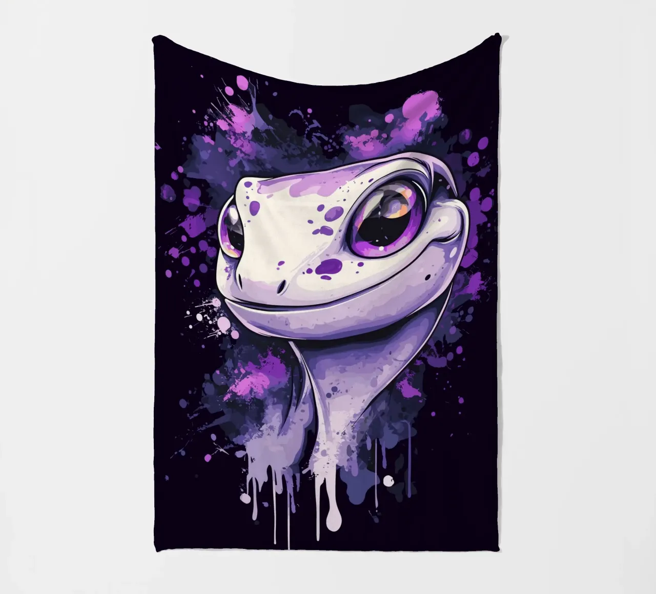 Geco sorridente in look splash viola coperta in pile da pixelbull - medieval art and more
