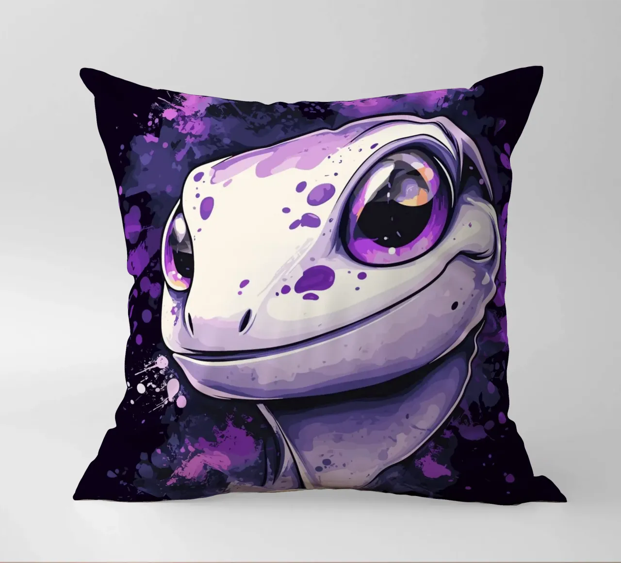 Geco sorridente in look splash viola cuscino da pixelbull - medieval art and more