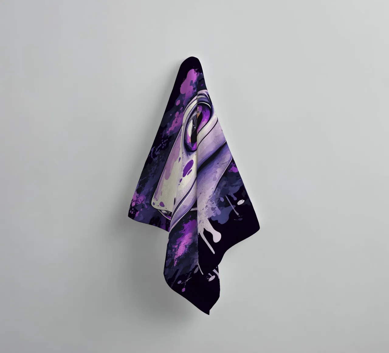 Geco sorridente in look splash viola asciugamano da bagno da pixelbull - medieval art and more
