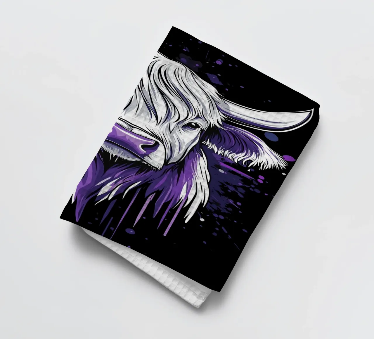 Vache Highland avec une note violette torchon de pixelbull - medieval art and more