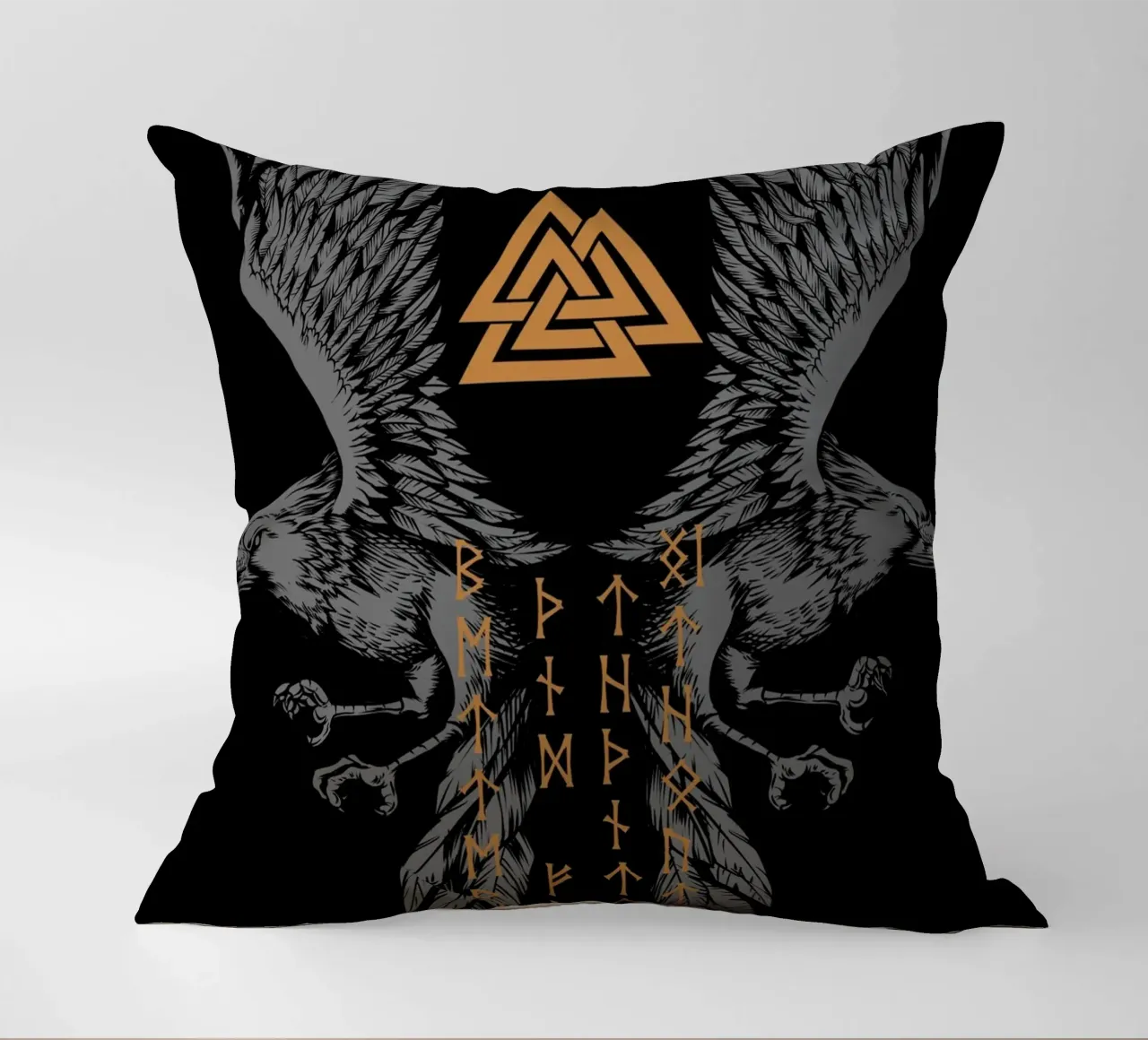Hugin e Munin con rune e Valknut cuscino da pixelbull - medieval art and more