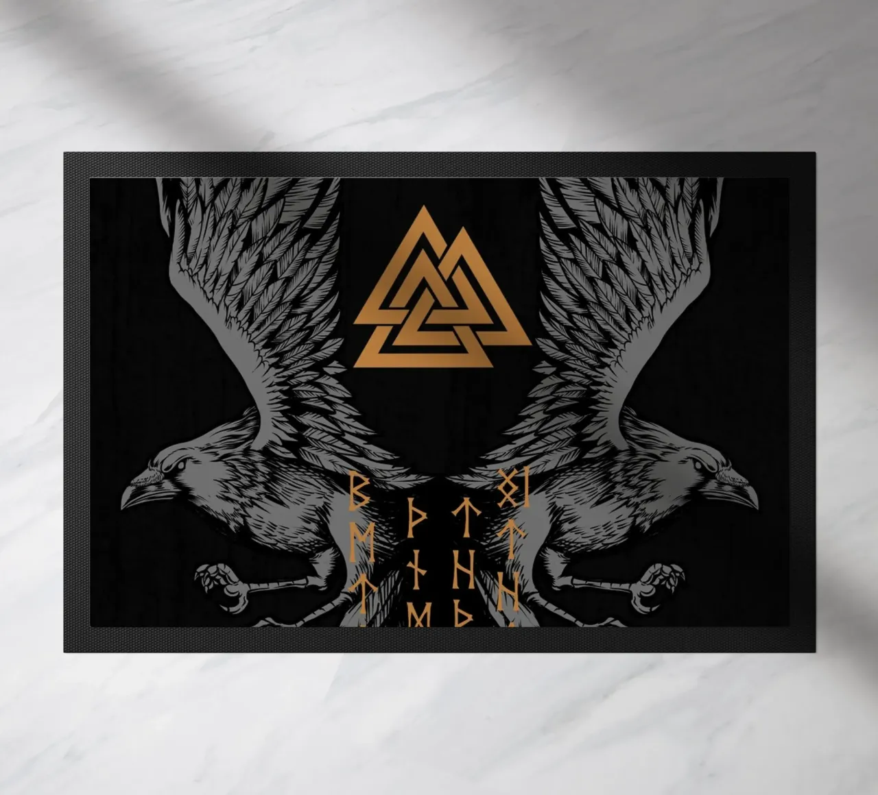 Hugin e Munin con rune e Valknut zerbino da pixelbull - medieval art and more