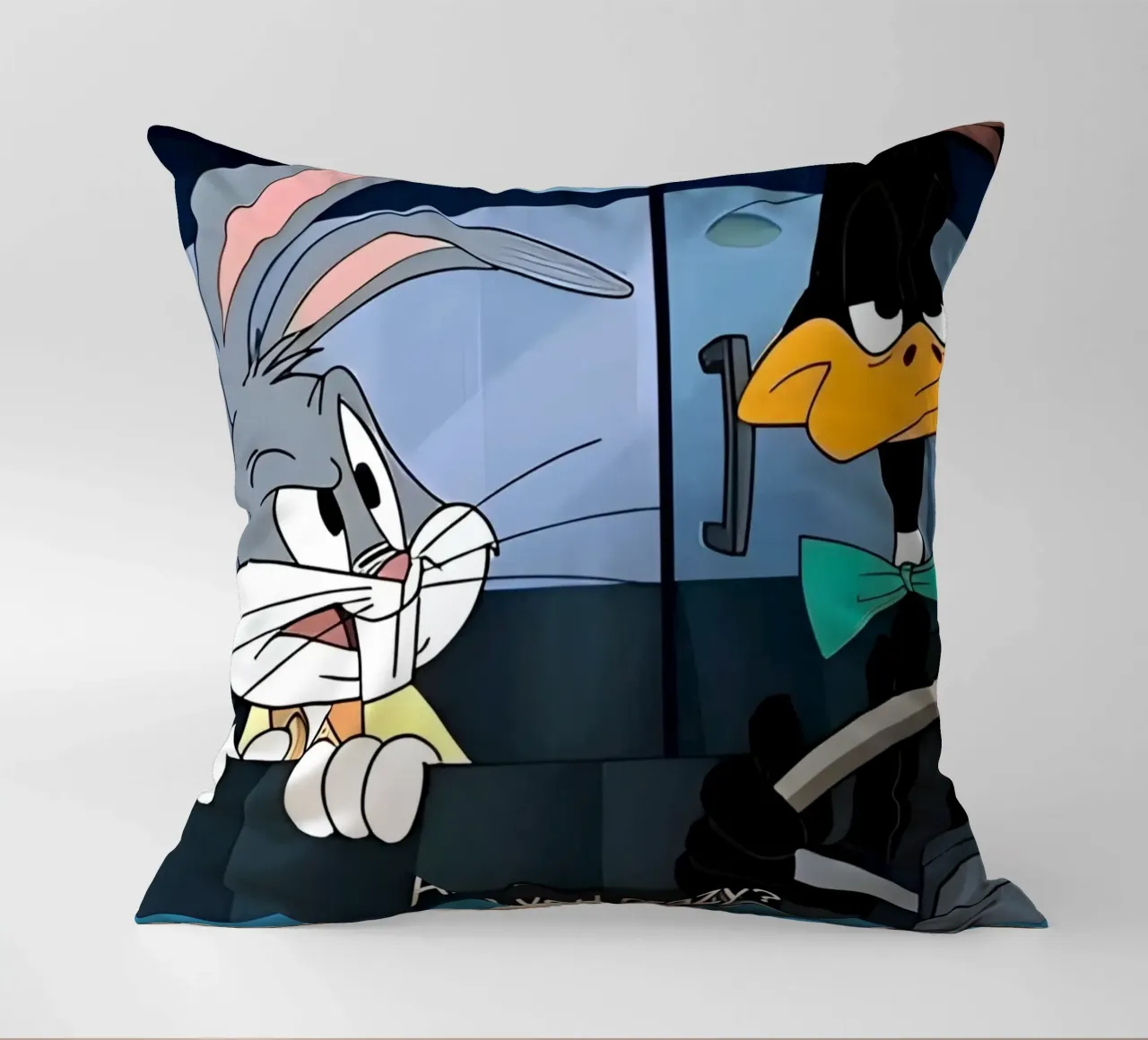 Bugs Bunny and Daffy Duck (are you crazy?) cuscino da Low poly art