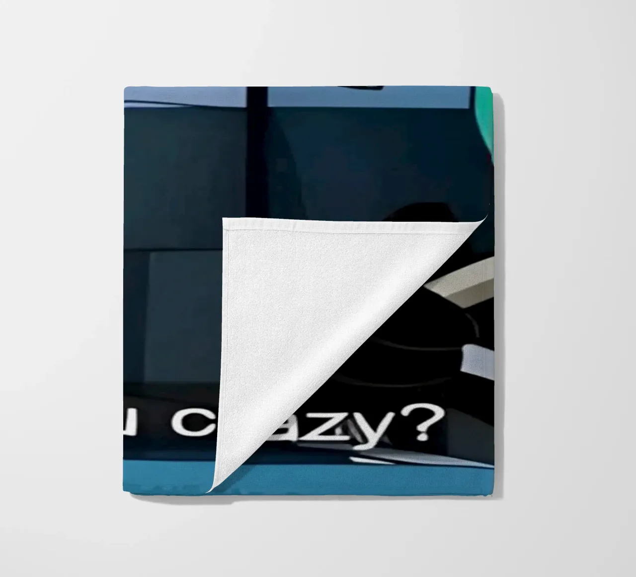 Bugs Bunny and Daffy Duck (are you crazy?) telo mare da Low poly art