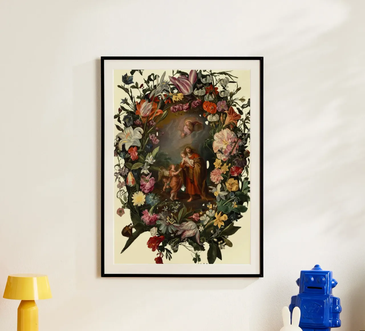 Gesù e angeli in una corona floreale, Arte classica poster con telaio in legno da vintagepod